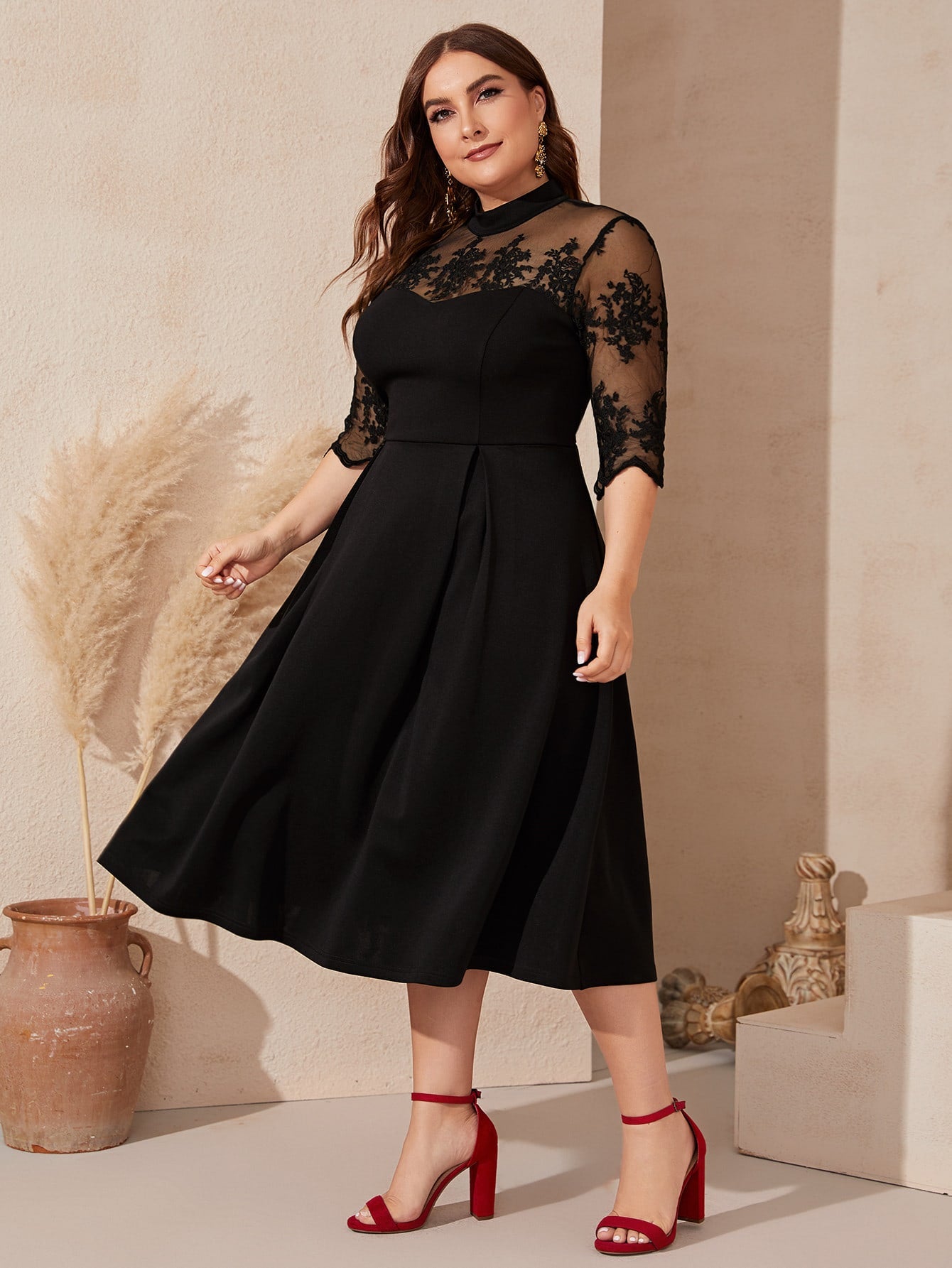 Plus Size Dresses Producers