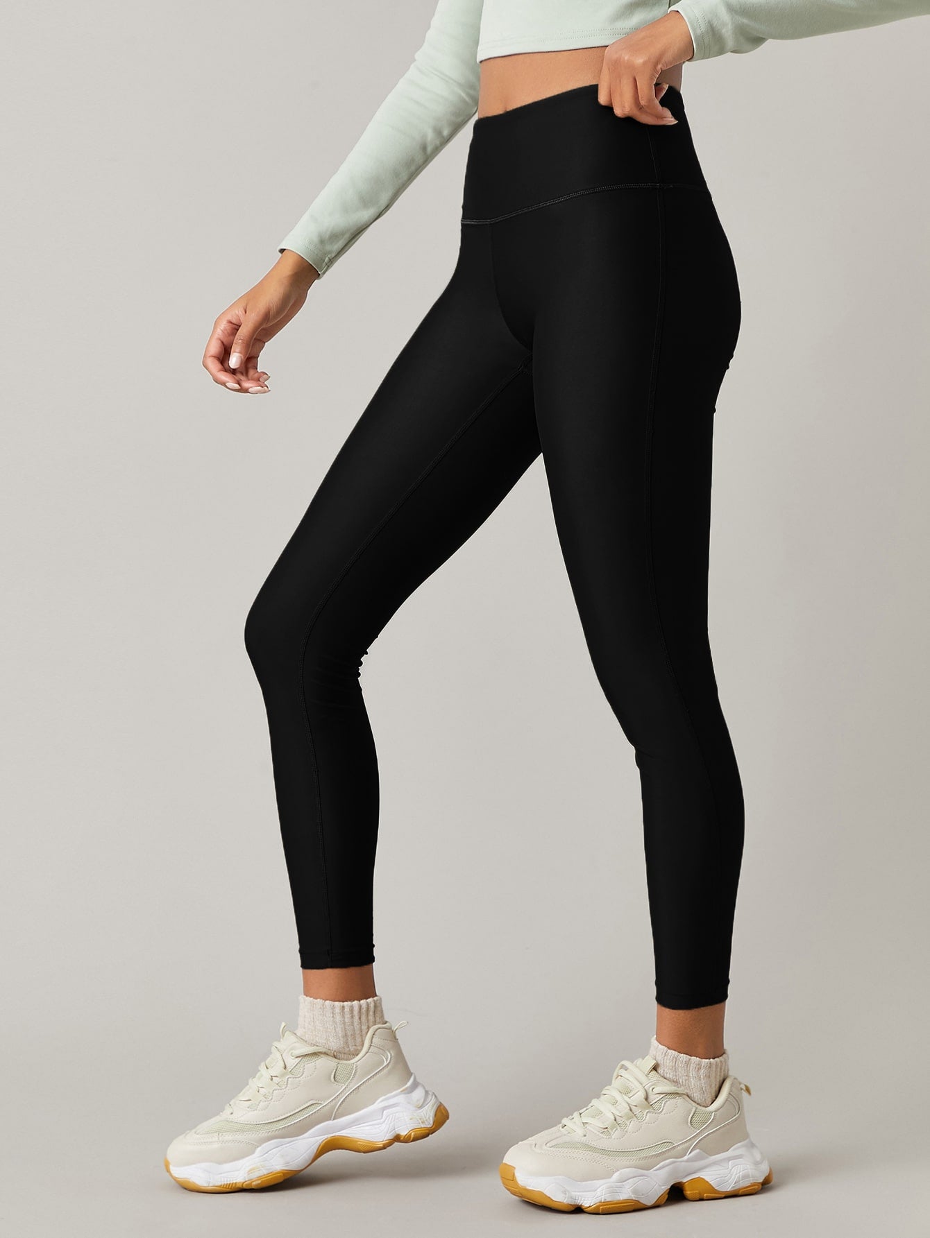 Women Leggings Manufacturer