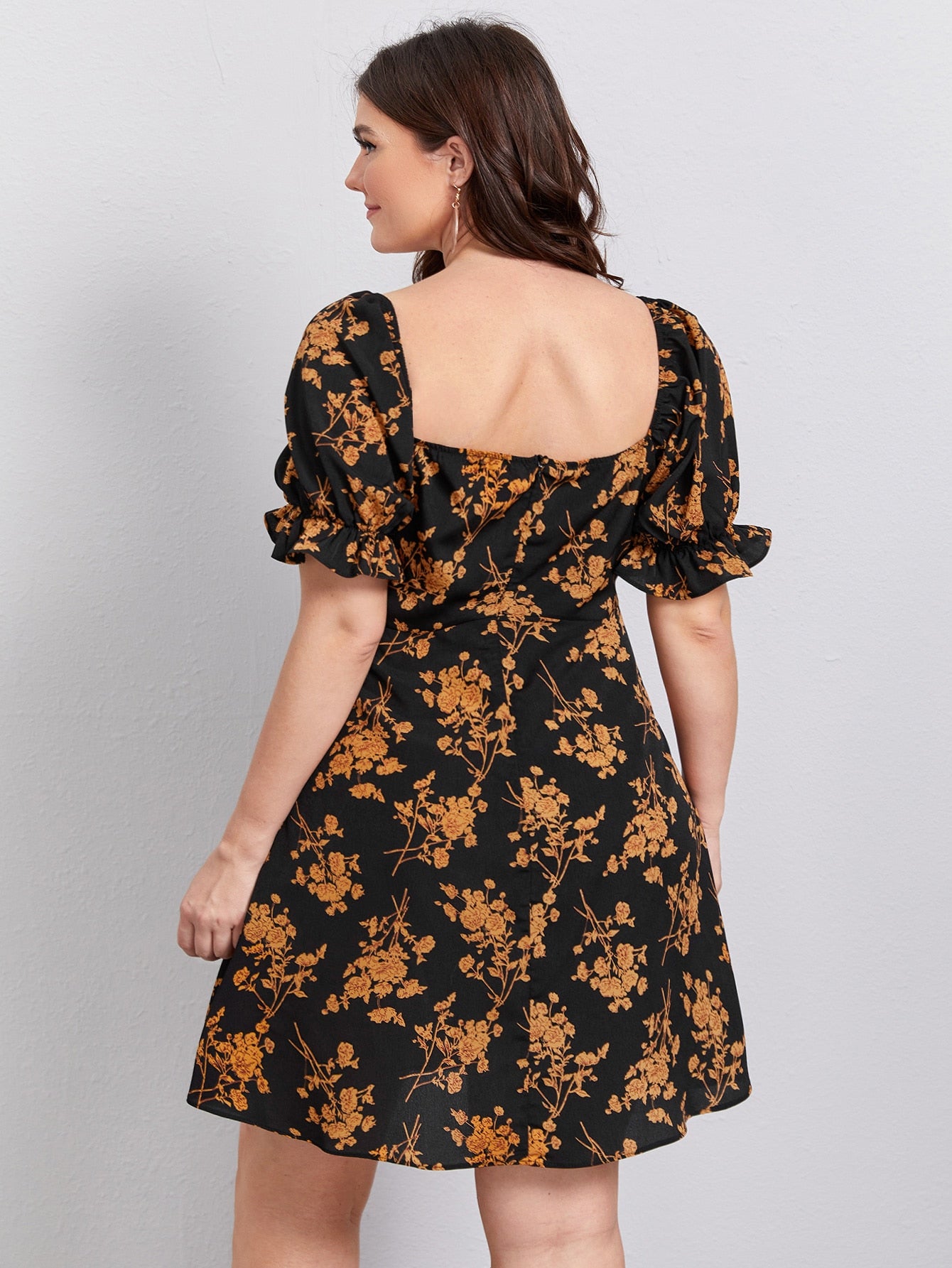 Plus Puff Sleeve Ruched Bust Floral Milkmaid Dress