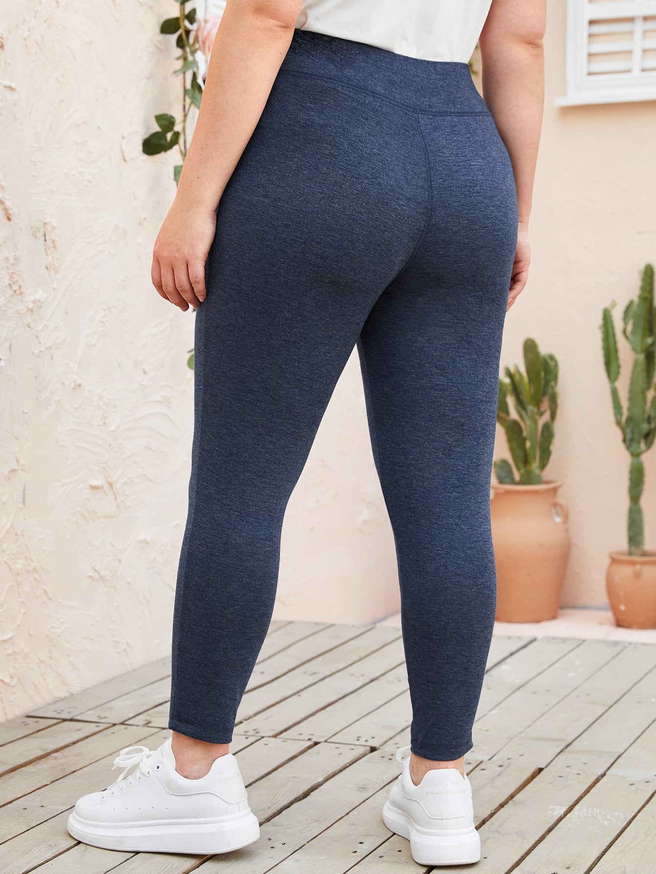 Plus Size Leggings Suppliers