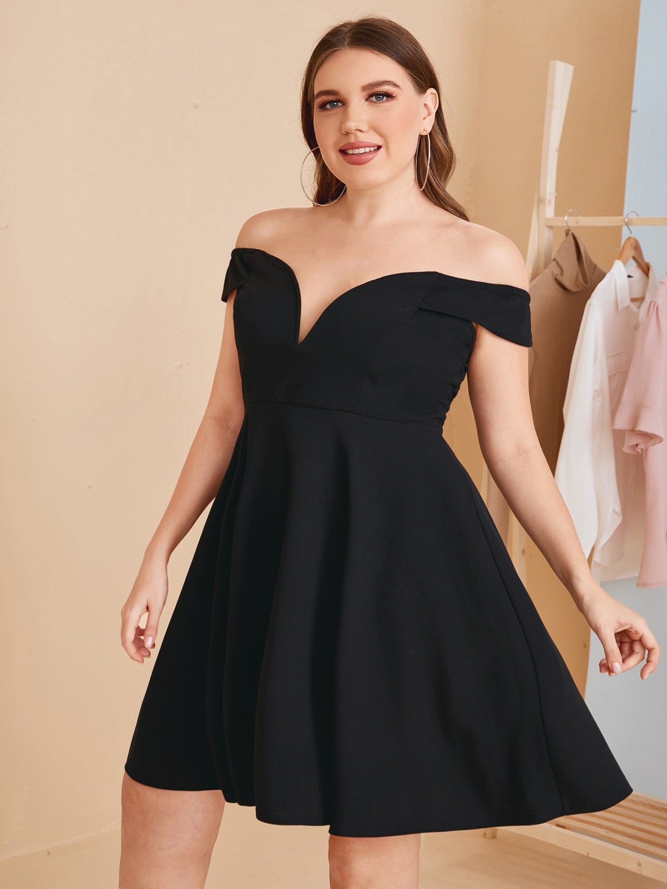 Plus Size Dresses Suppliers