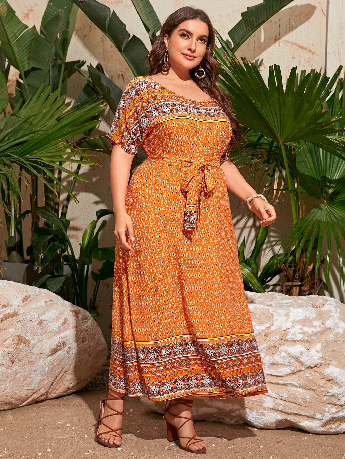 Plus Size Dresses Suppliers