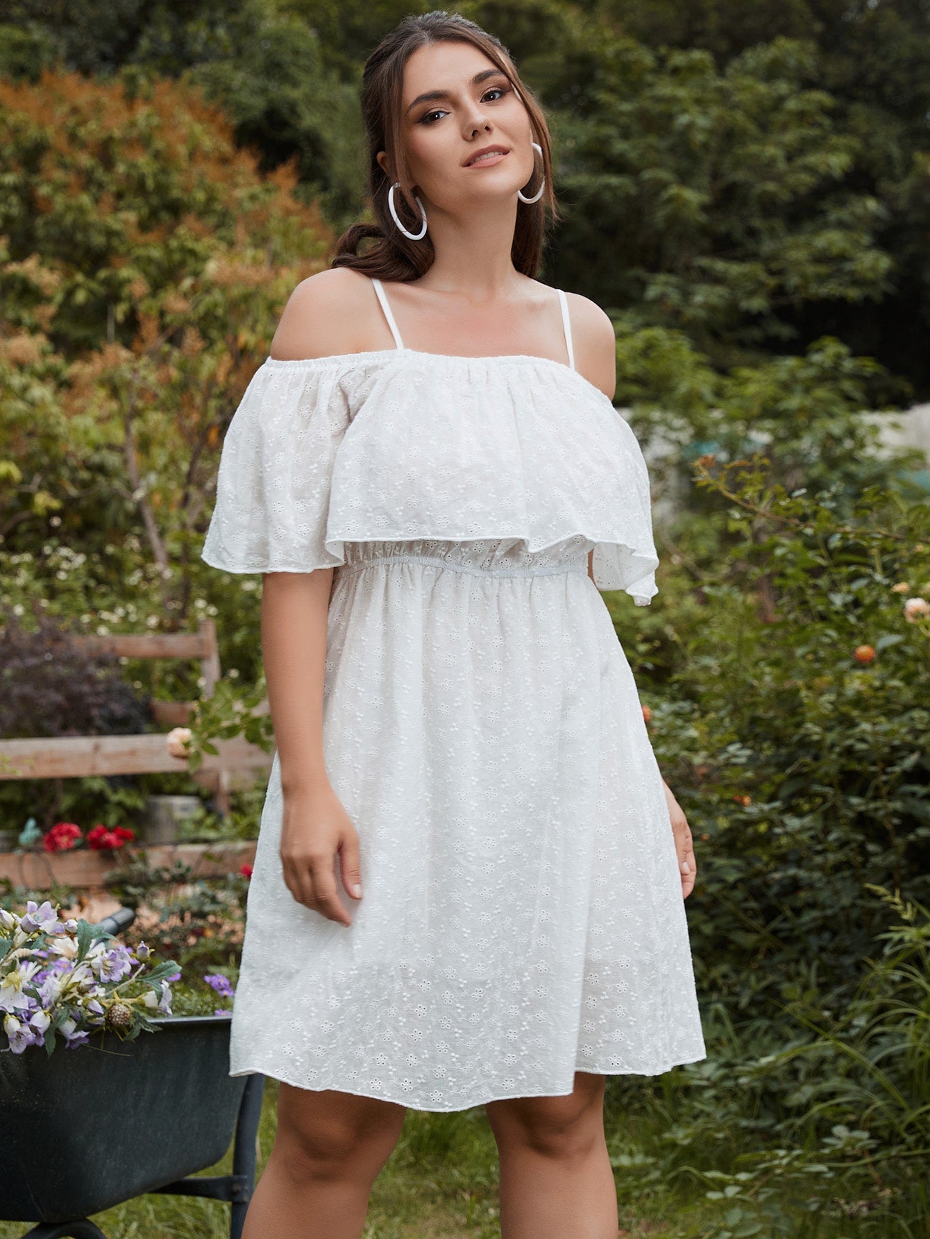 Plus Size Dresses Suppliers