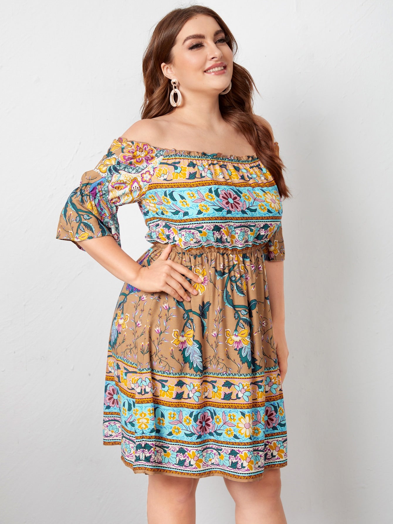 Plus Size Dresses Producer