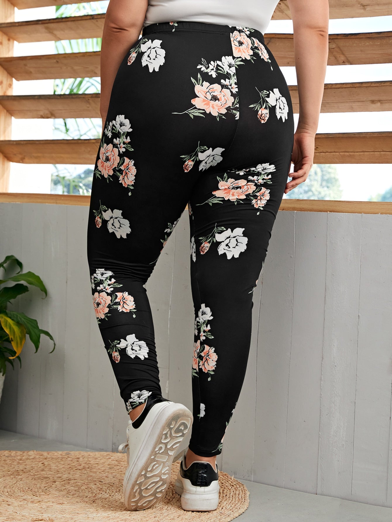 Plus Elastic Waist Floral Print Leggings