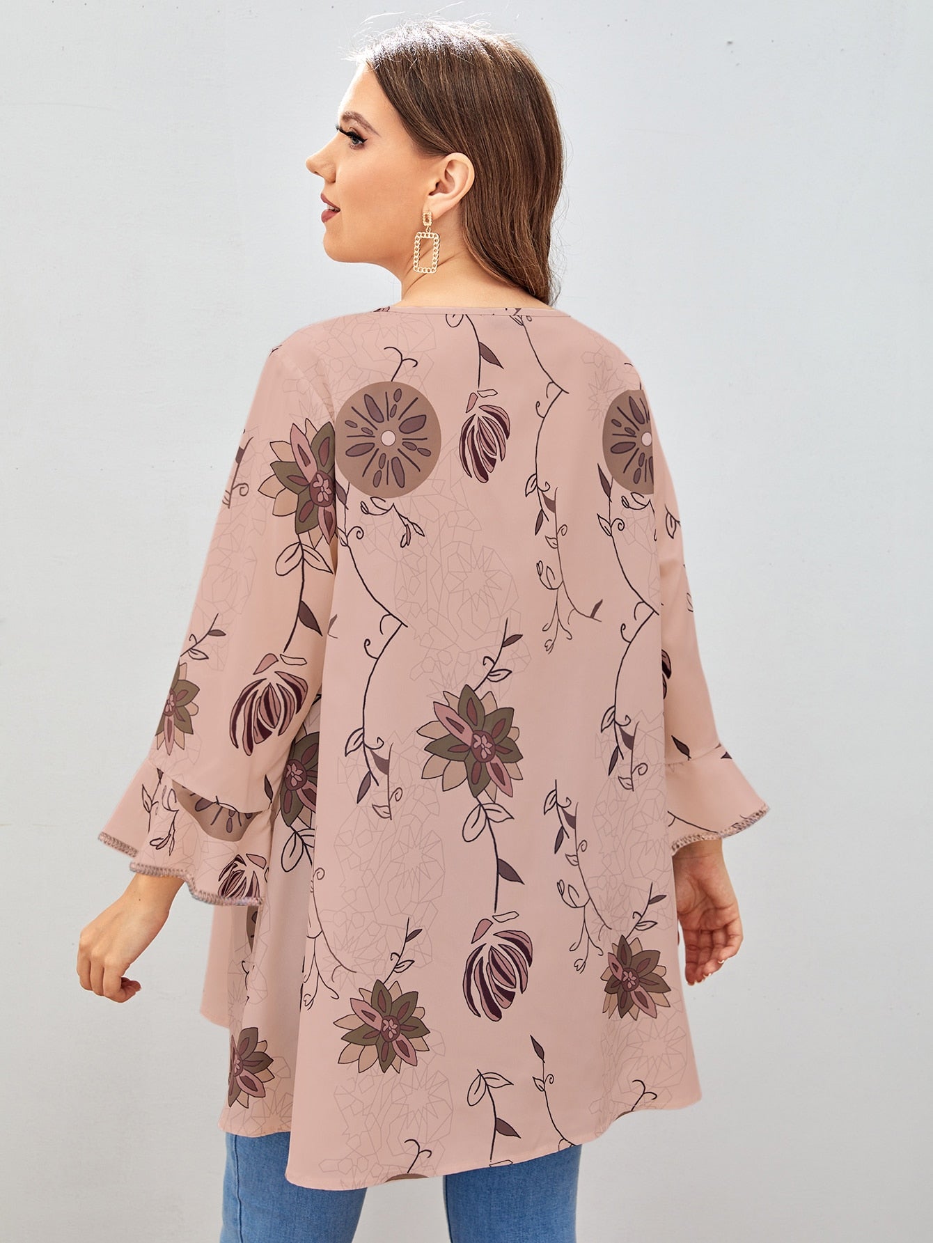 Plus Floral Print Flounce Sleeve Blouse