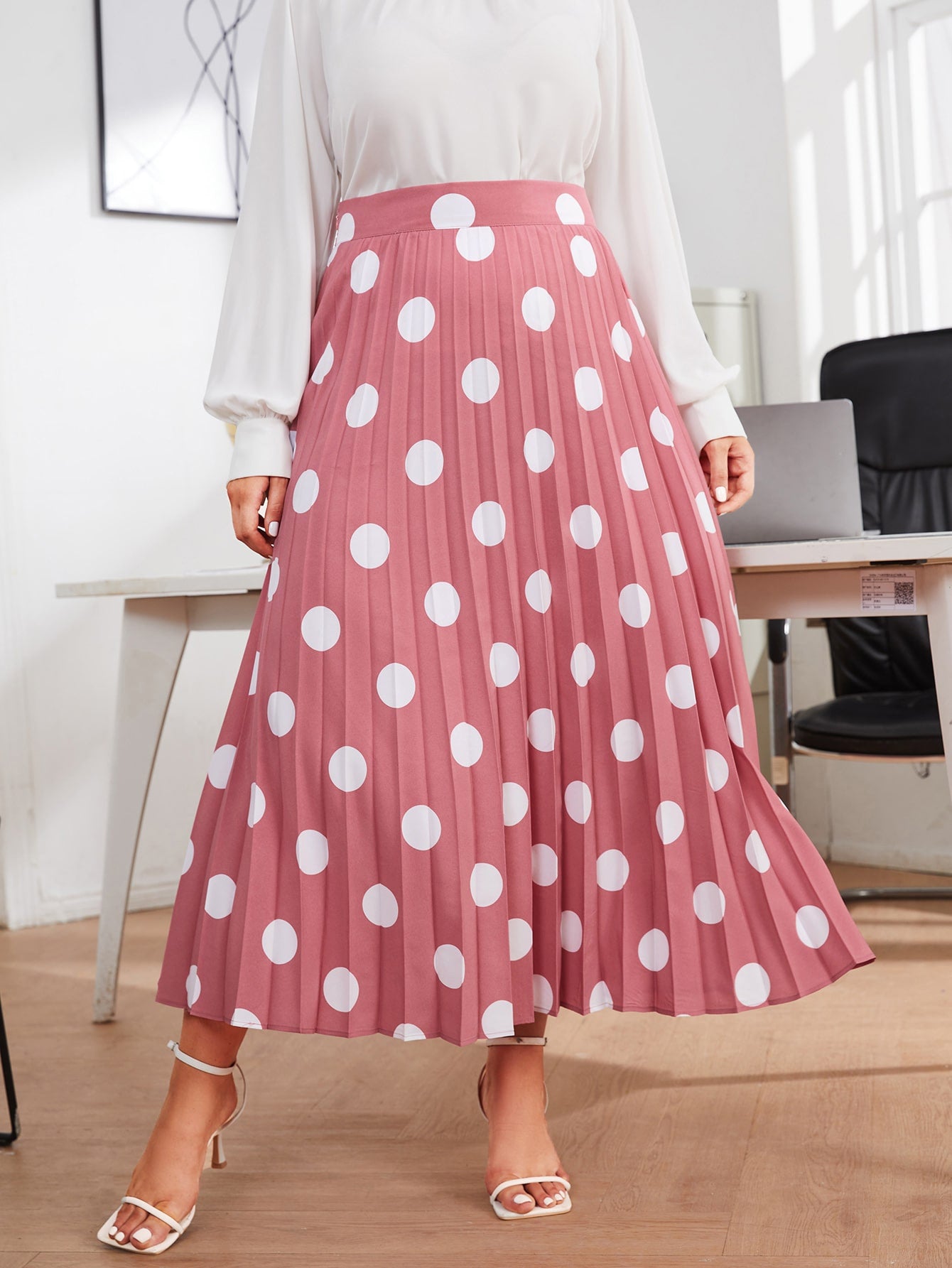 Plus Size Skirts Supplier