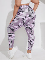 Plus Camo Crop Leggings