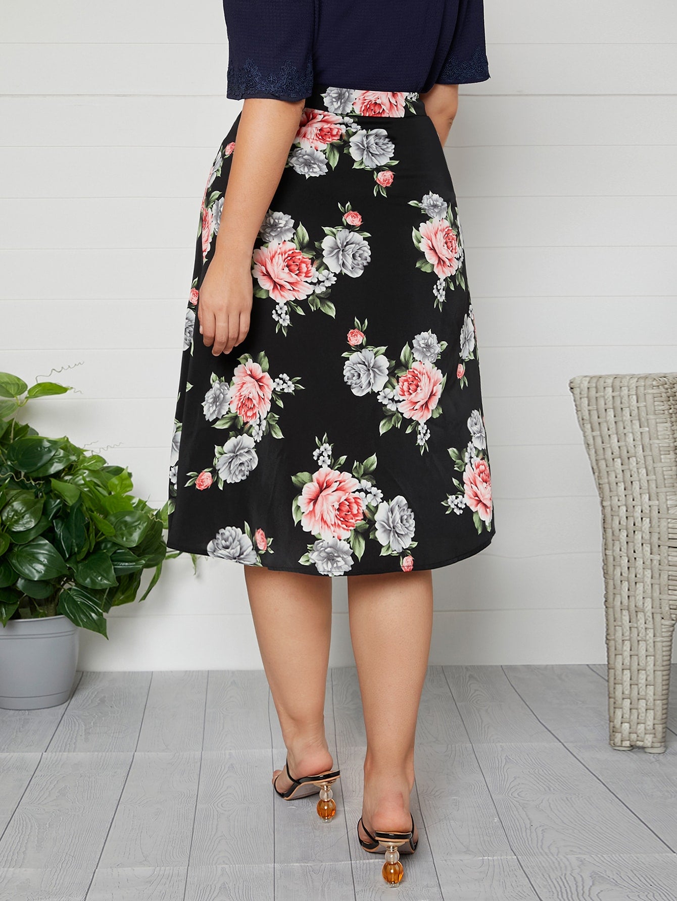 Plus Split Thigh Floral Skirt