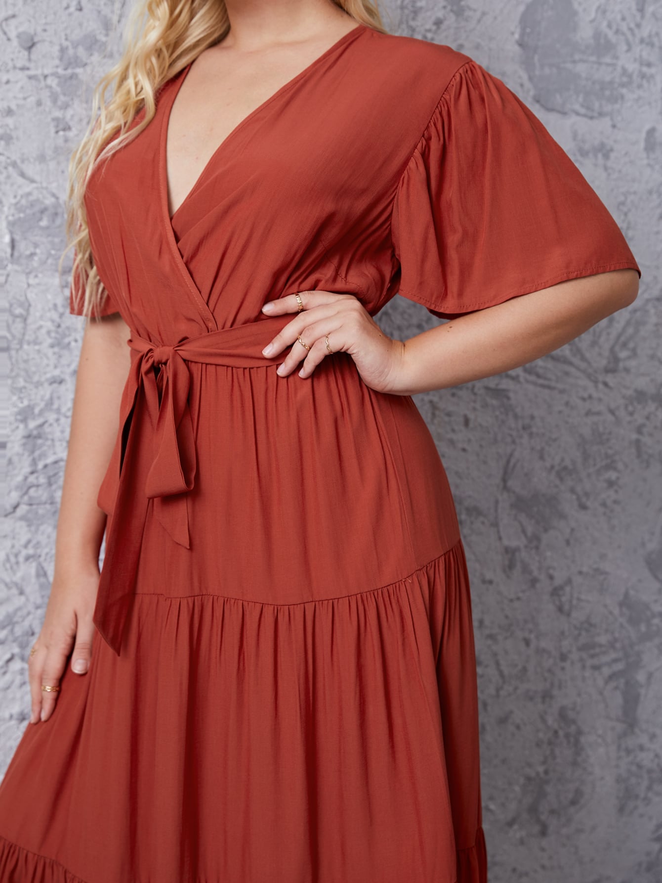 Plus Size Dresses Producer