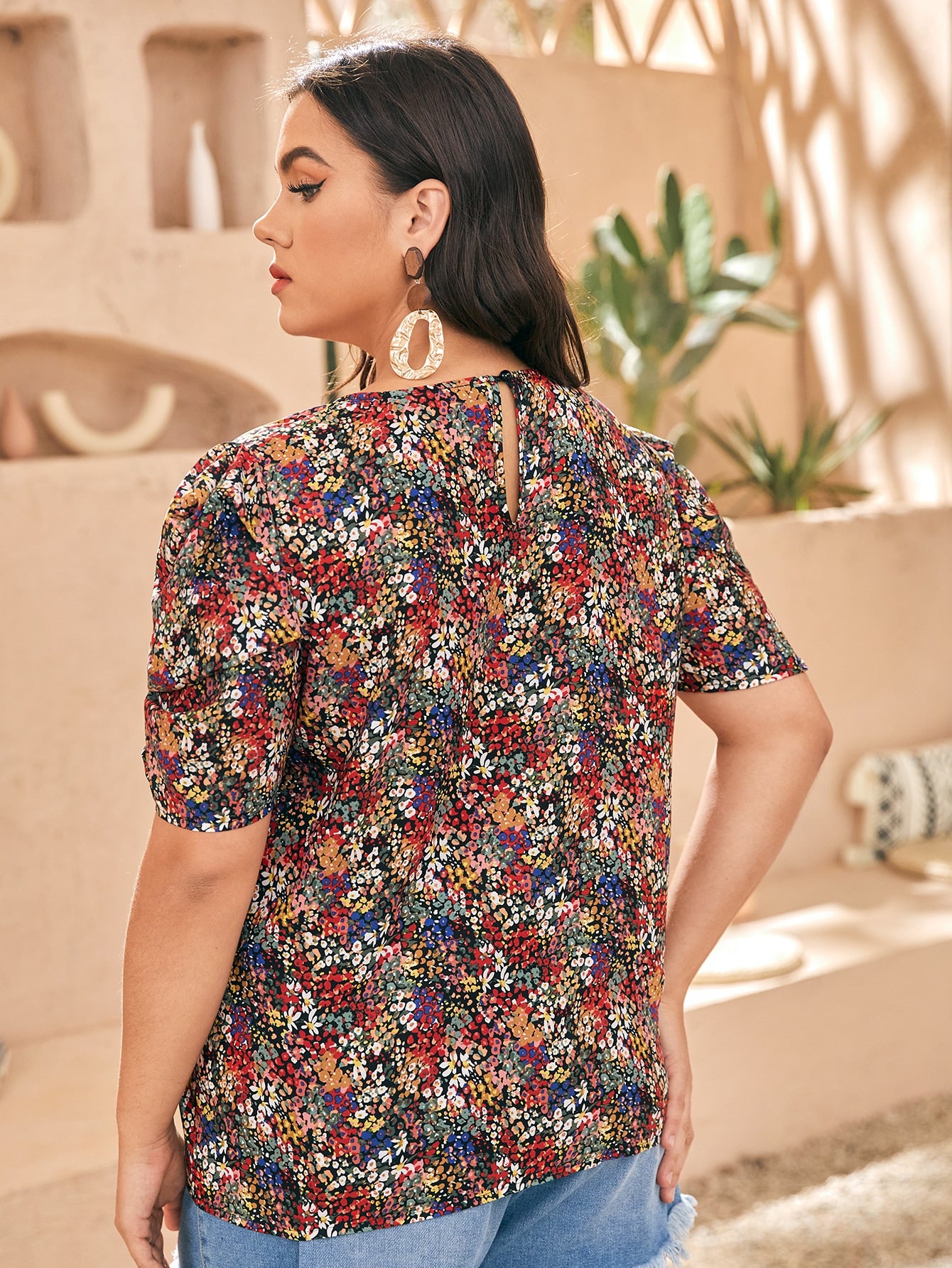 Plus Ditsy Floral Print Puff Sleeve Blouse