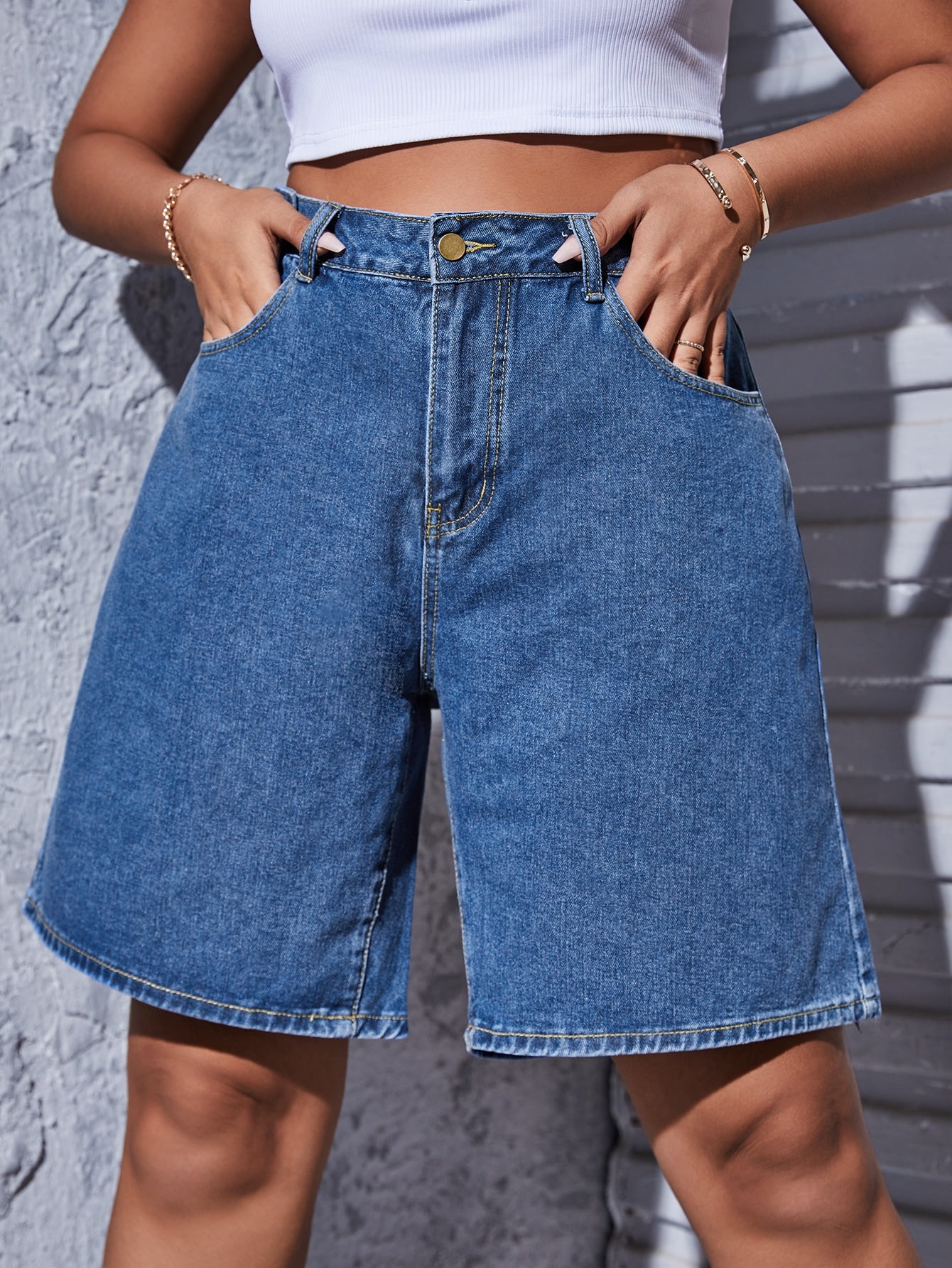 Plus Size Denim Shorts Wholesaler