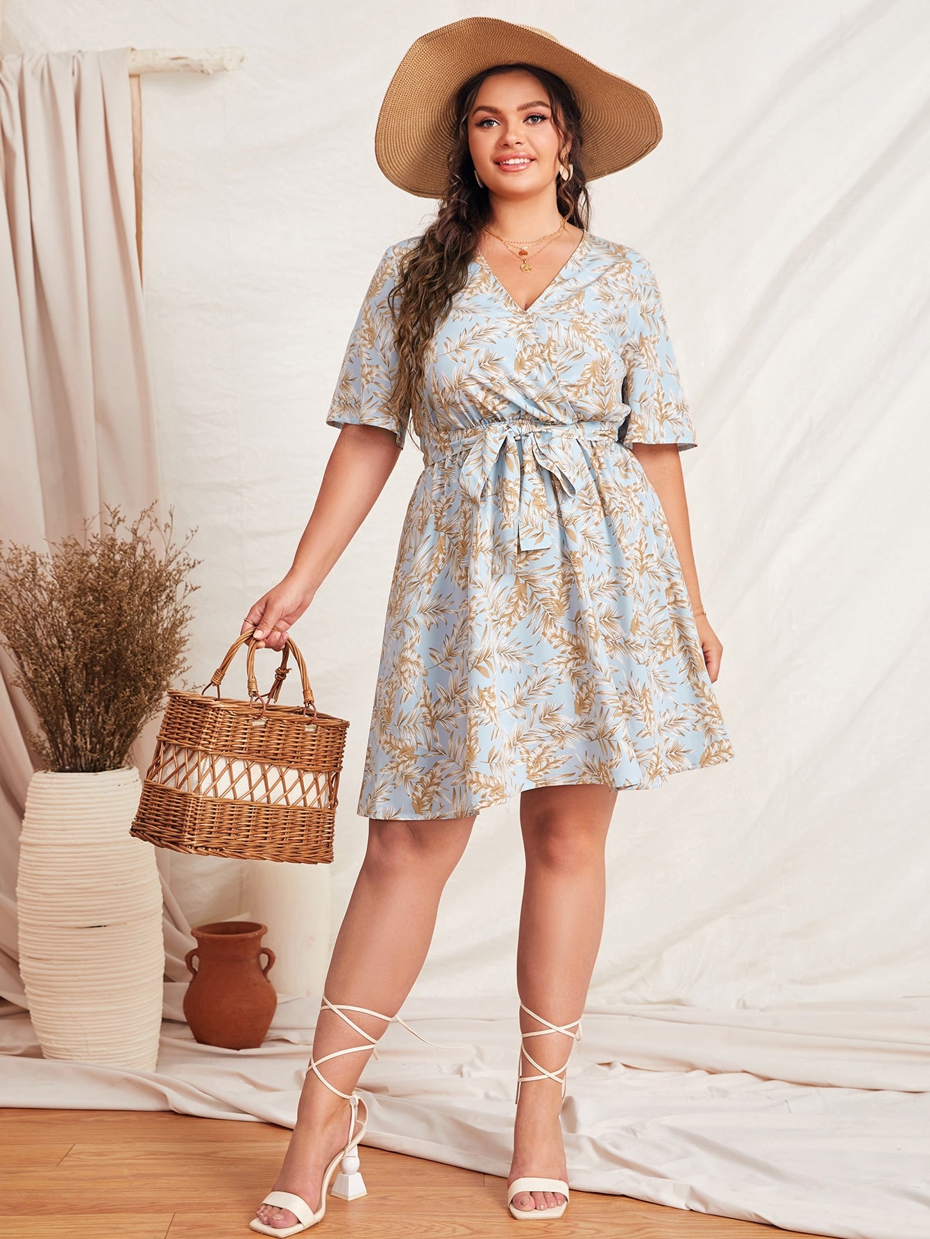 Plus Size Dresses Producer