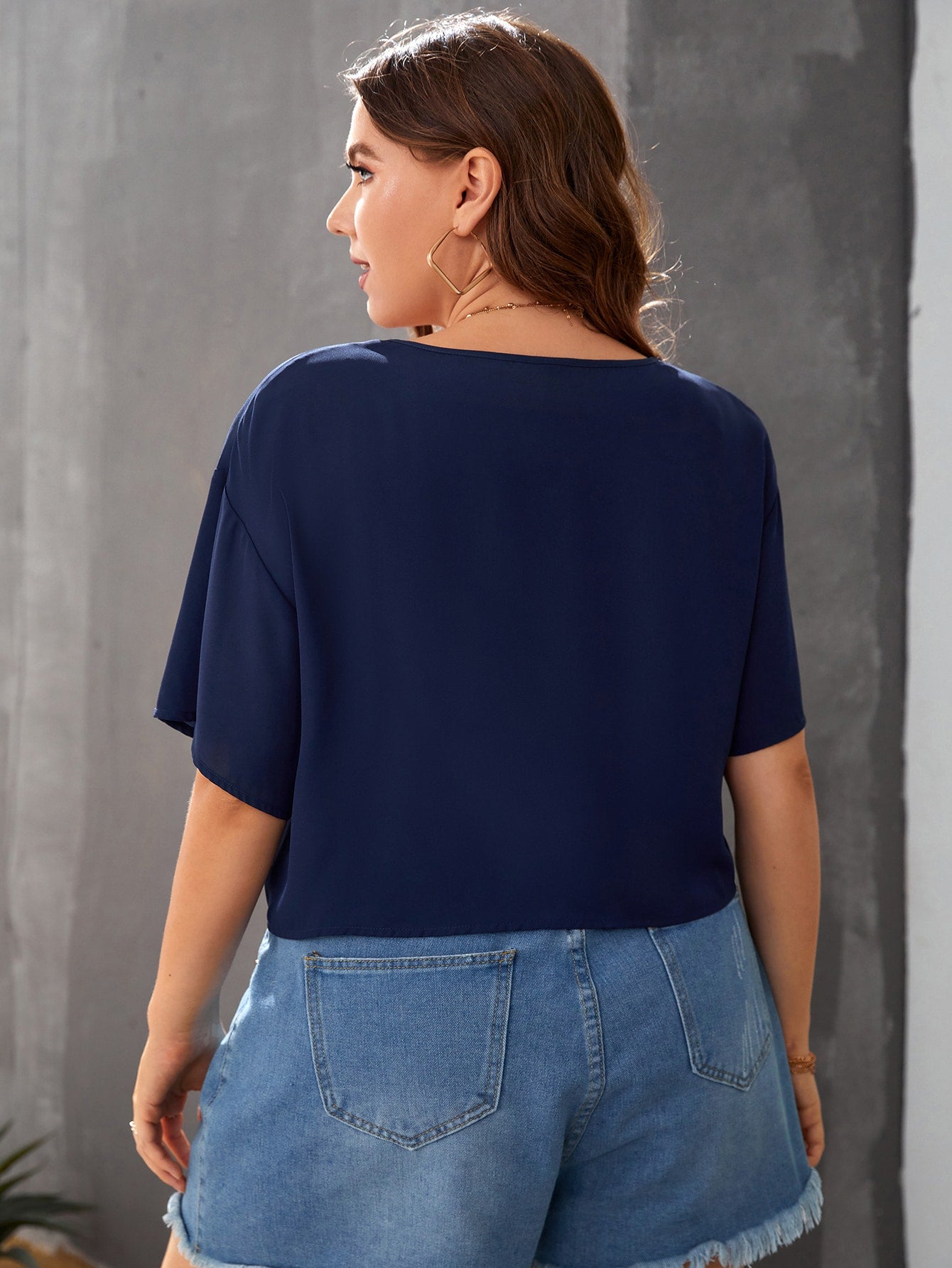 Plus Twist Hem Drop Shoulder Blouse