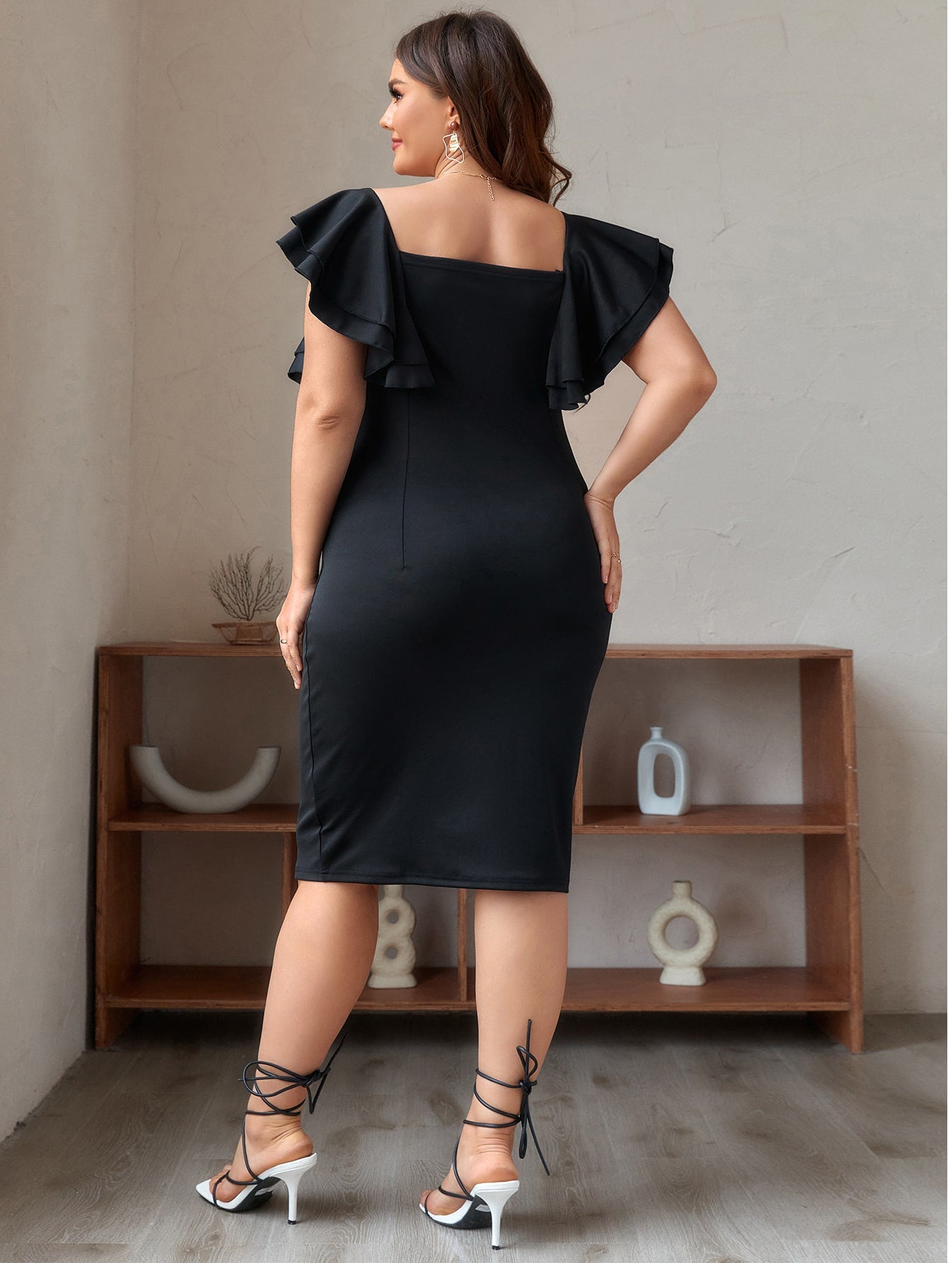 Plus Ruffle Sleeve Square Neck Bodycon Dress