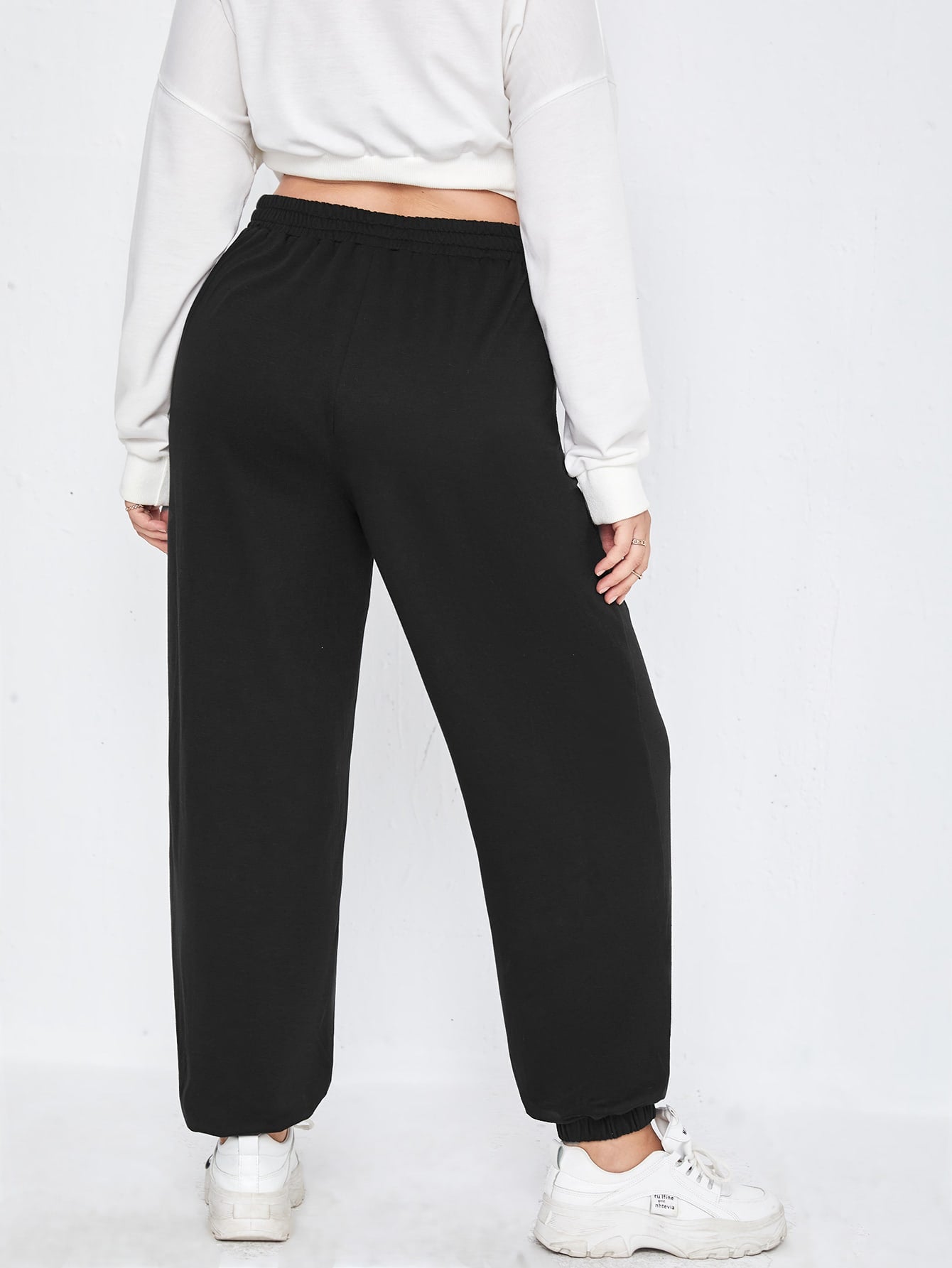 Plus Knot Front Slant Pocket Sweatpants