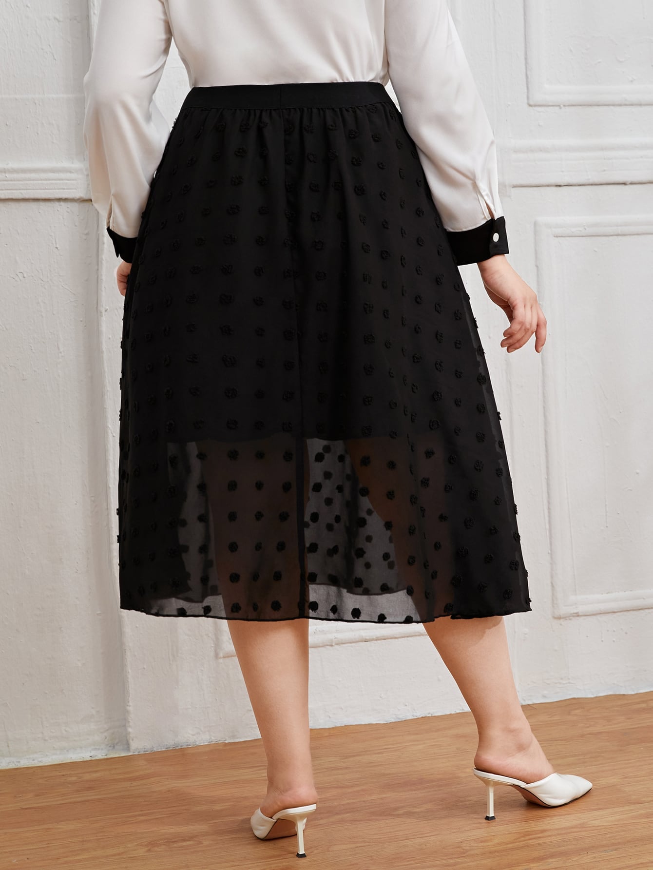 Plus High Waist Swiss Dot Skirt