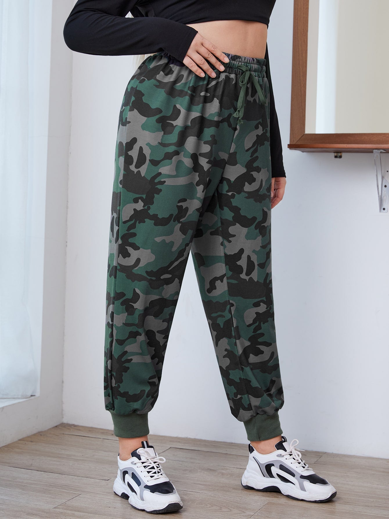 Plus Size Sweatpants Suppliers