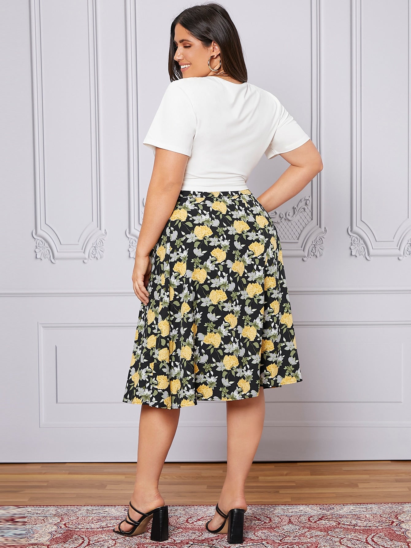 Plus High Waist Floral Print Flare Skirt