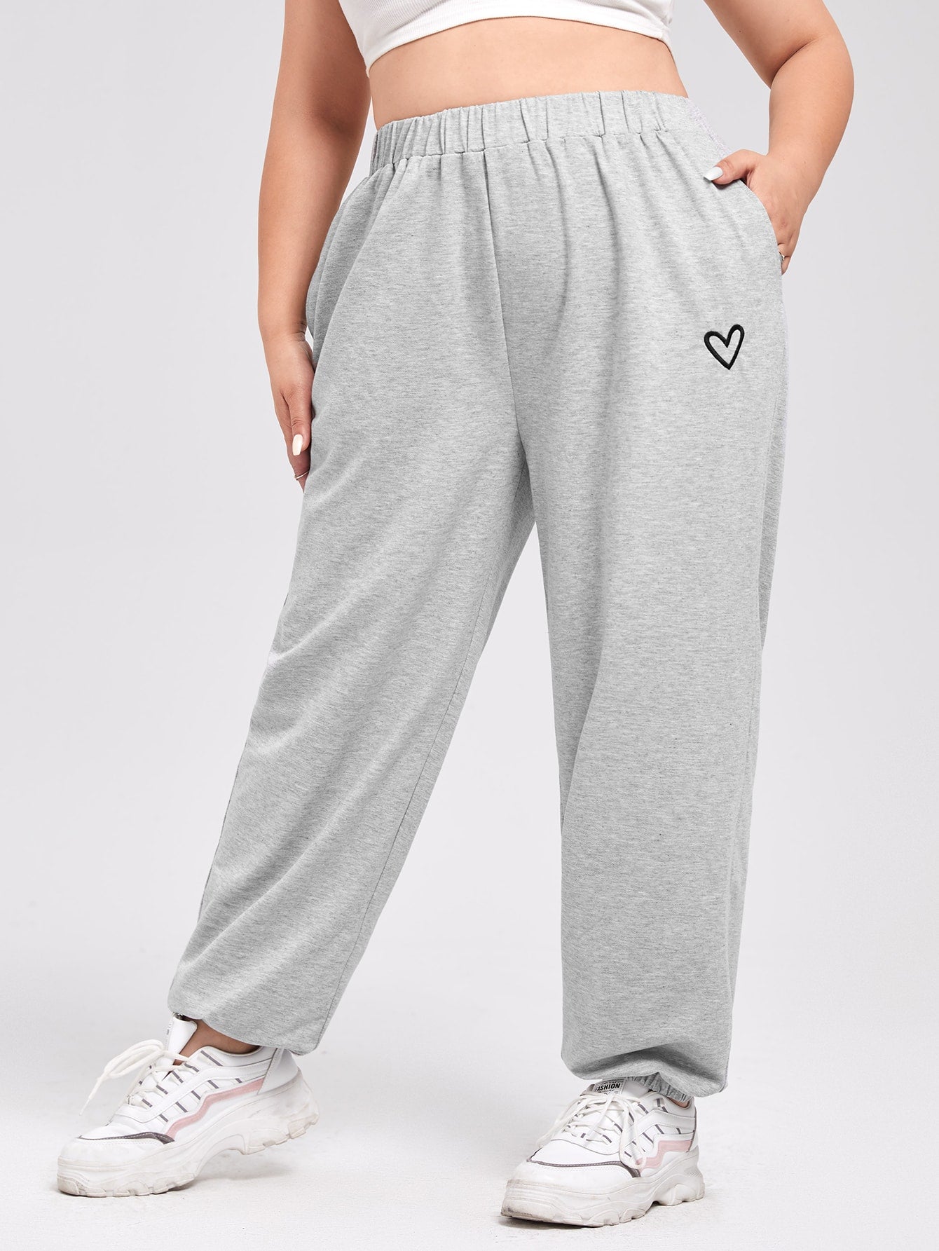 Plus Size Sweatpants Producers