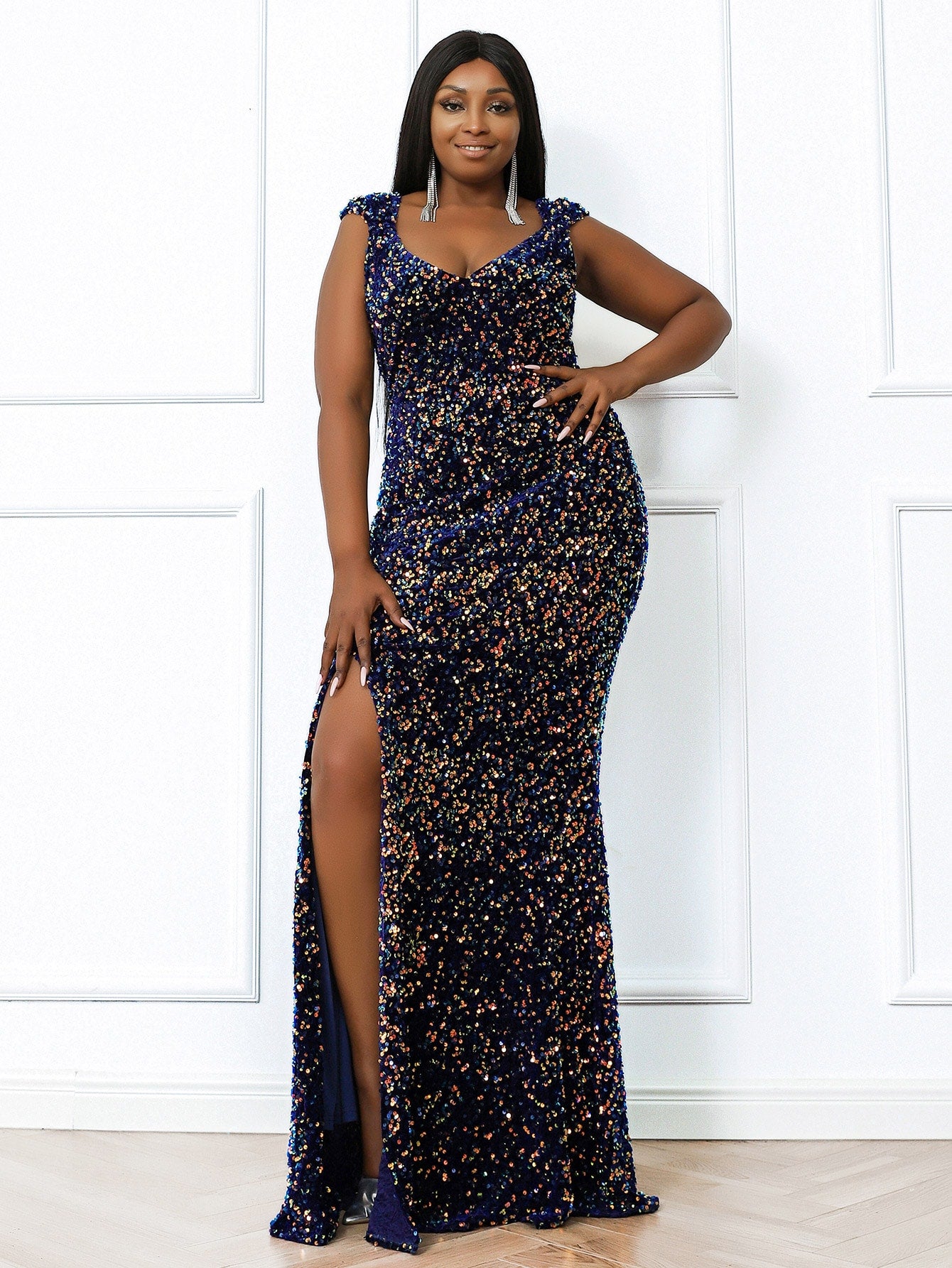 Plus Size Dresses Producer