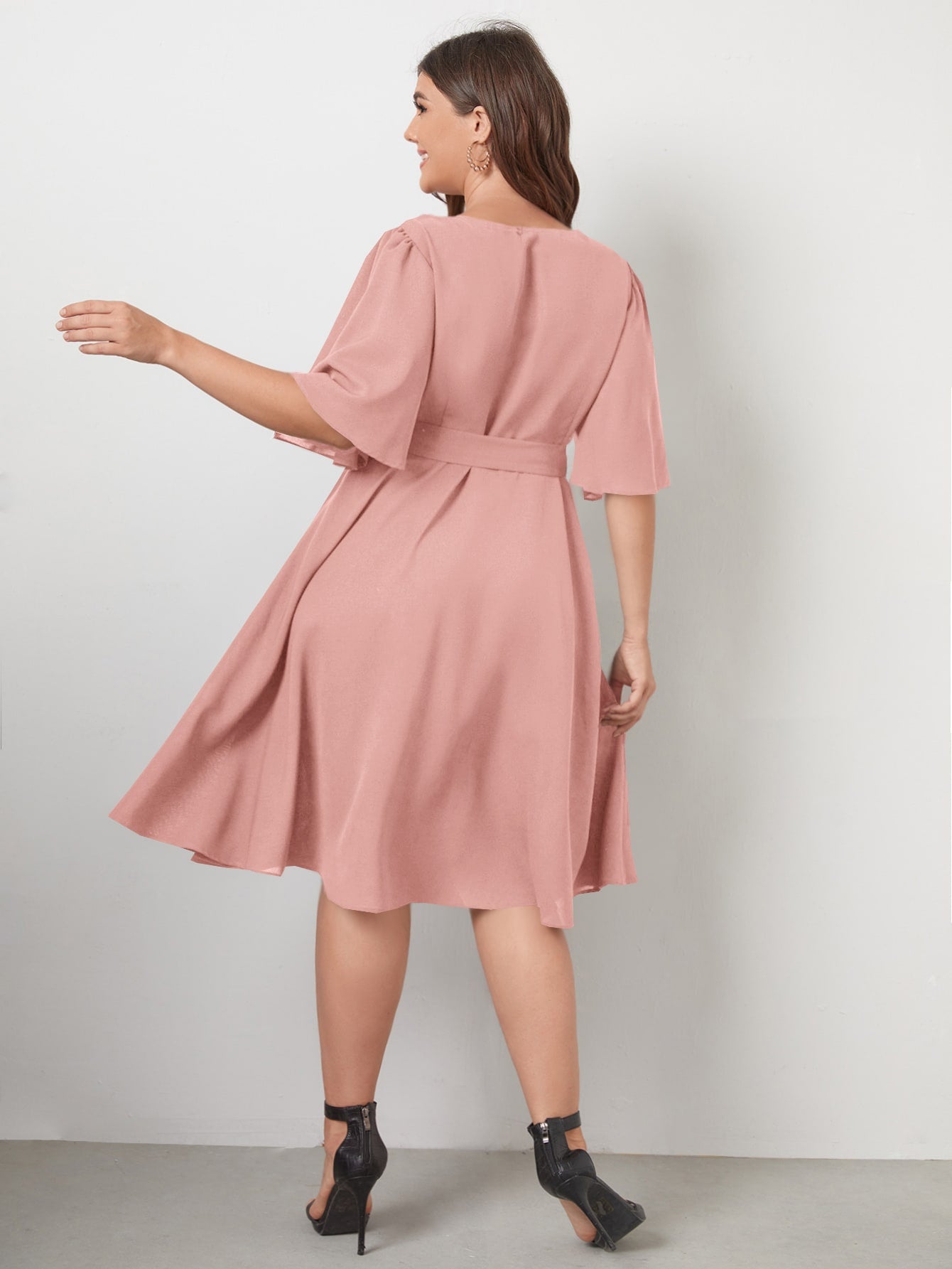 Dax Martin Women Clothing Suppliers