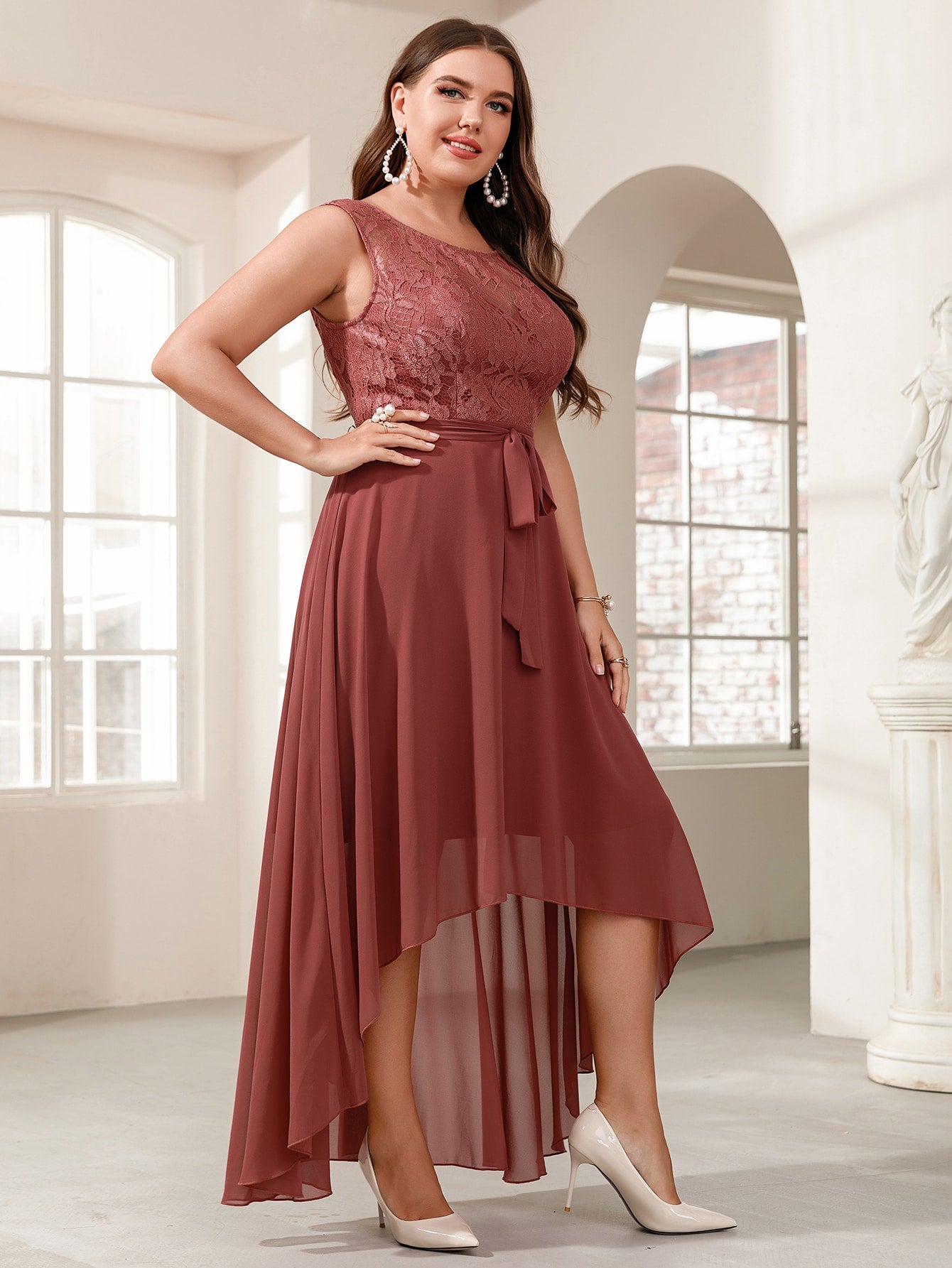 Plus Size Dresses Producer