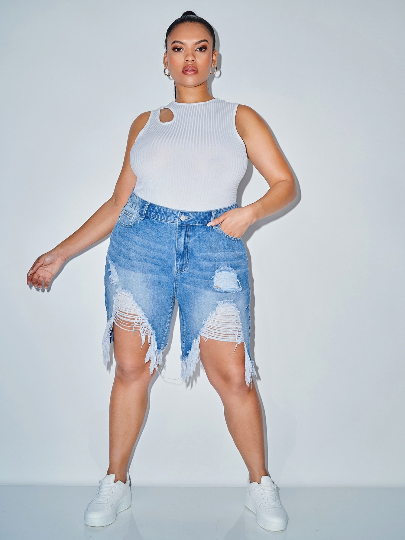 Plus Size Denim Shorts Producer