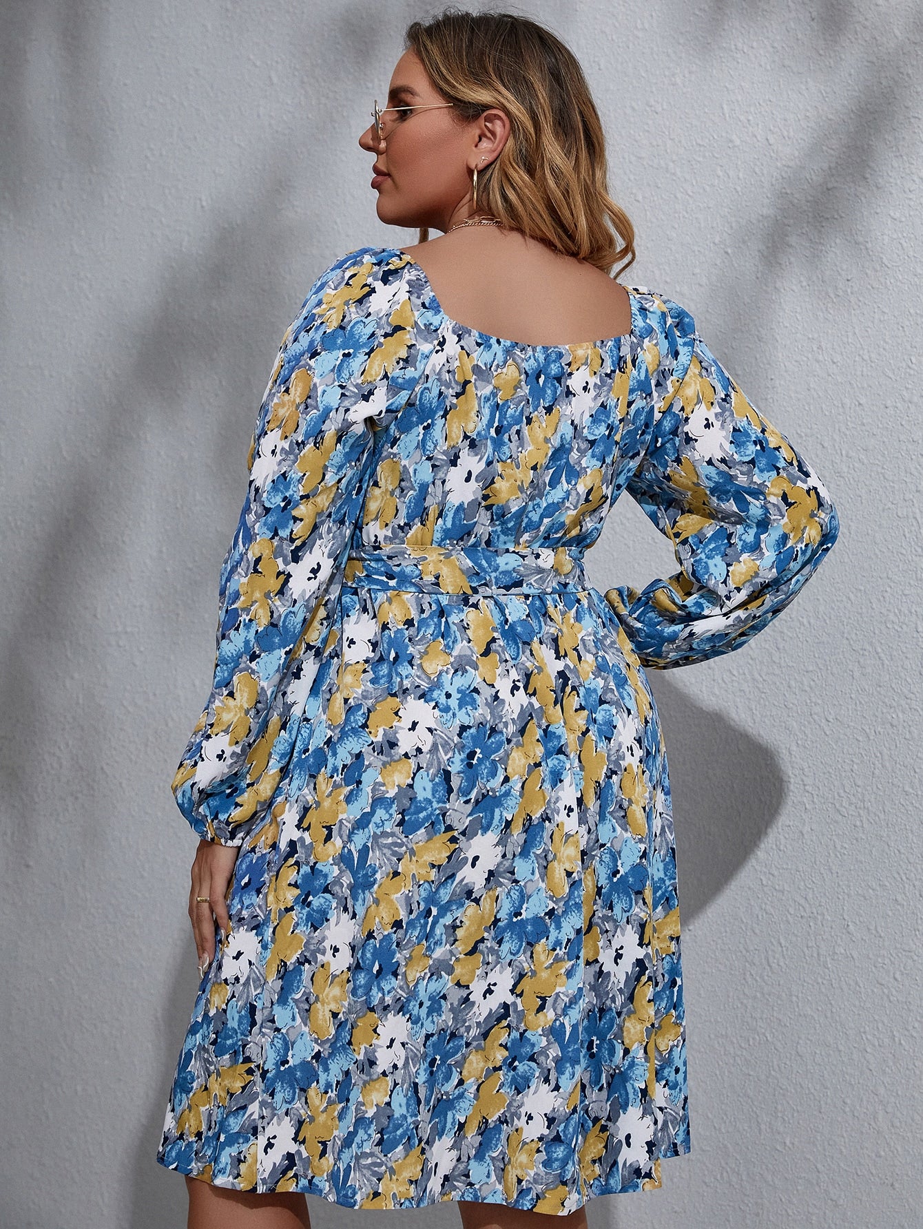 Plus Allover Floral Print Lantern Sleeve Belted Dress