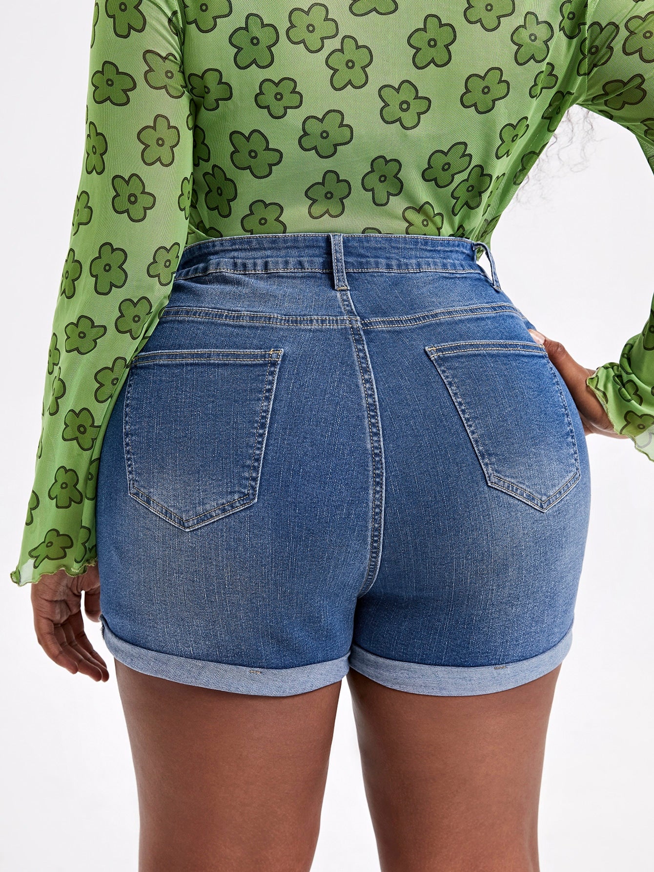 Plus High Waist Ripped Skinny Denim Shorts