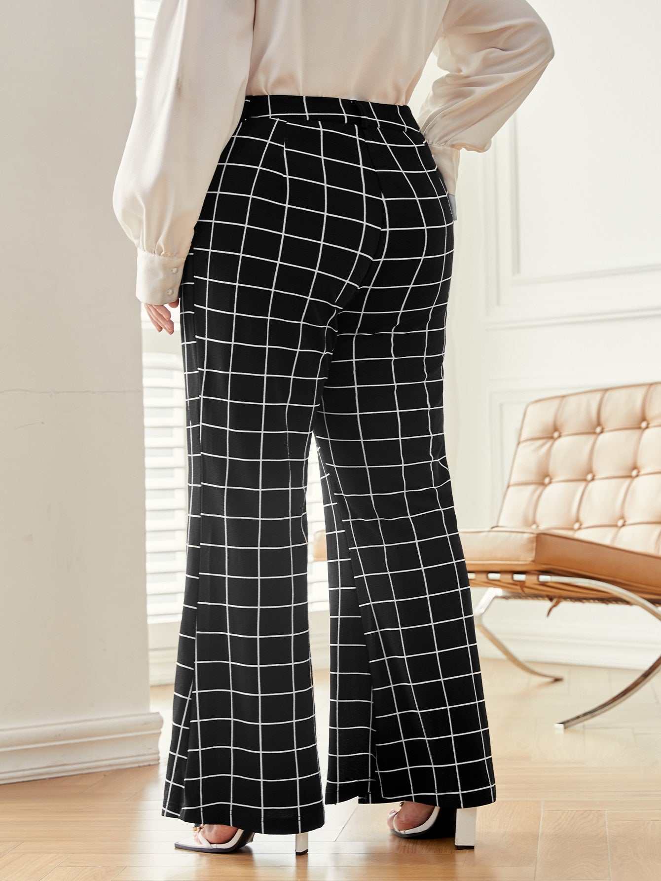 Plus Grid Print Flare Leg Pants