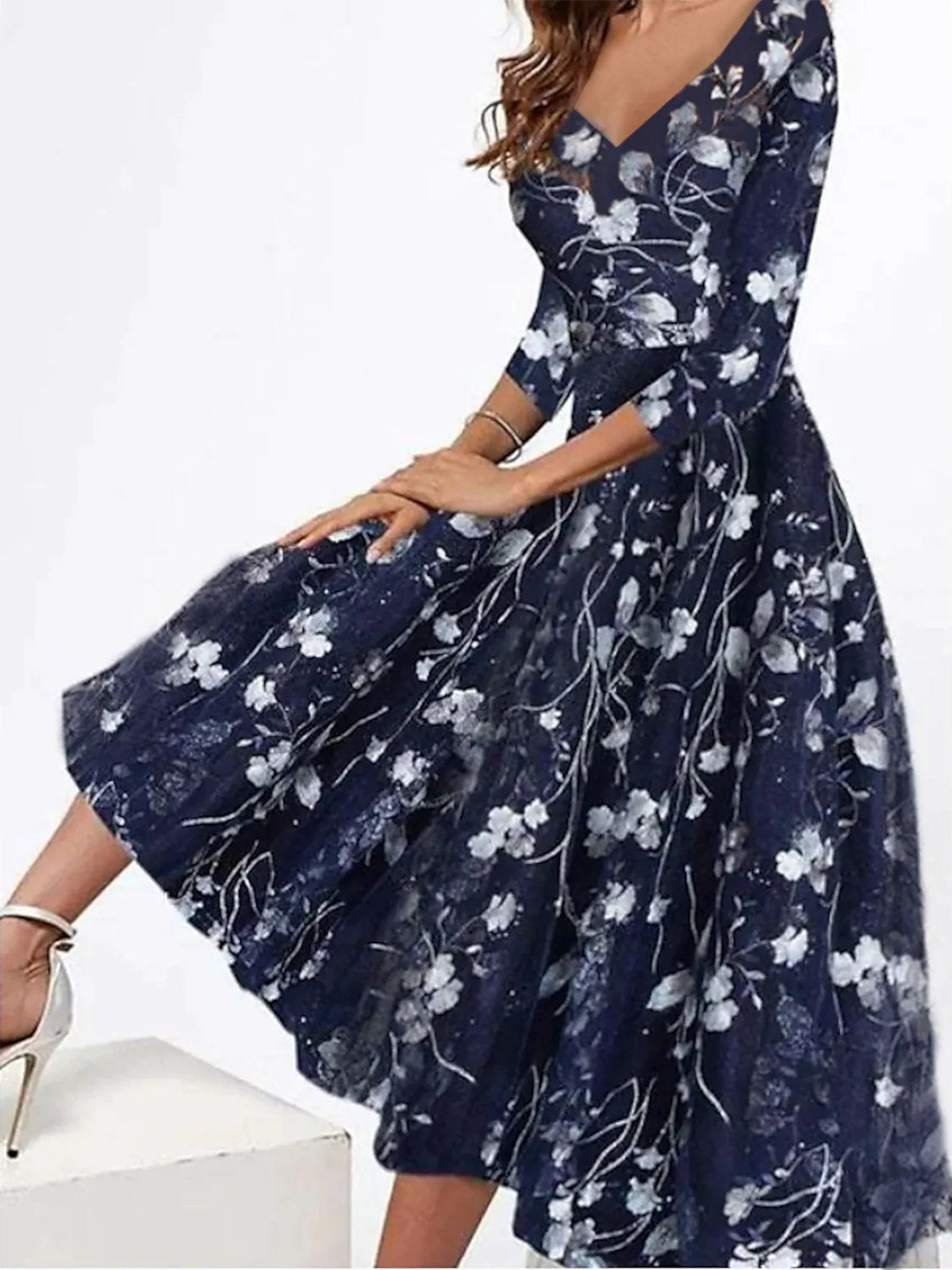 Vacation Three Quarter Sleeve V Neck Floral Pattern Maxi Dress