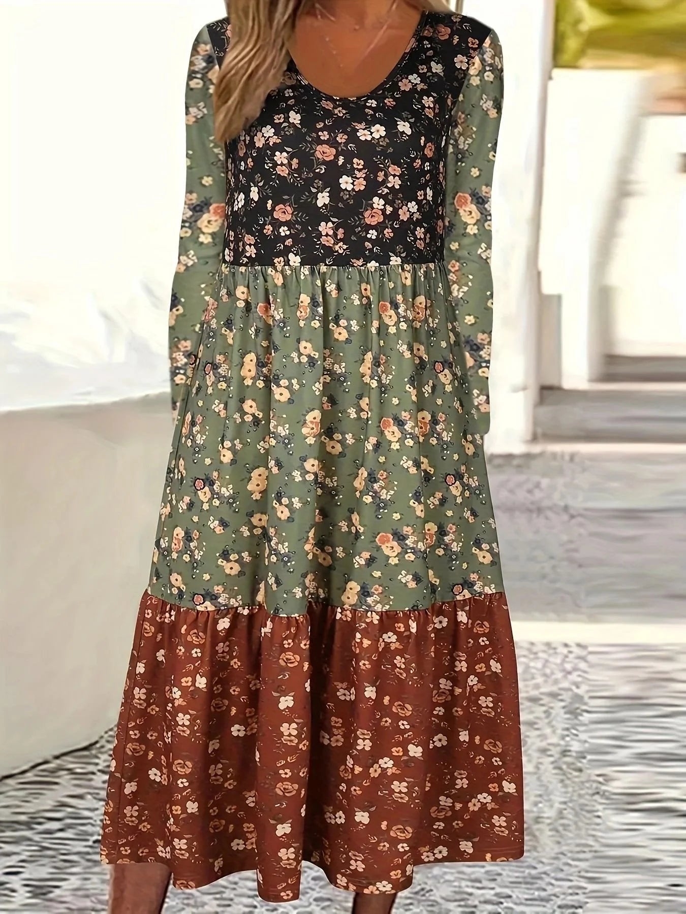 Casual Long Sleeve Crew Neck Floral Midi Dress