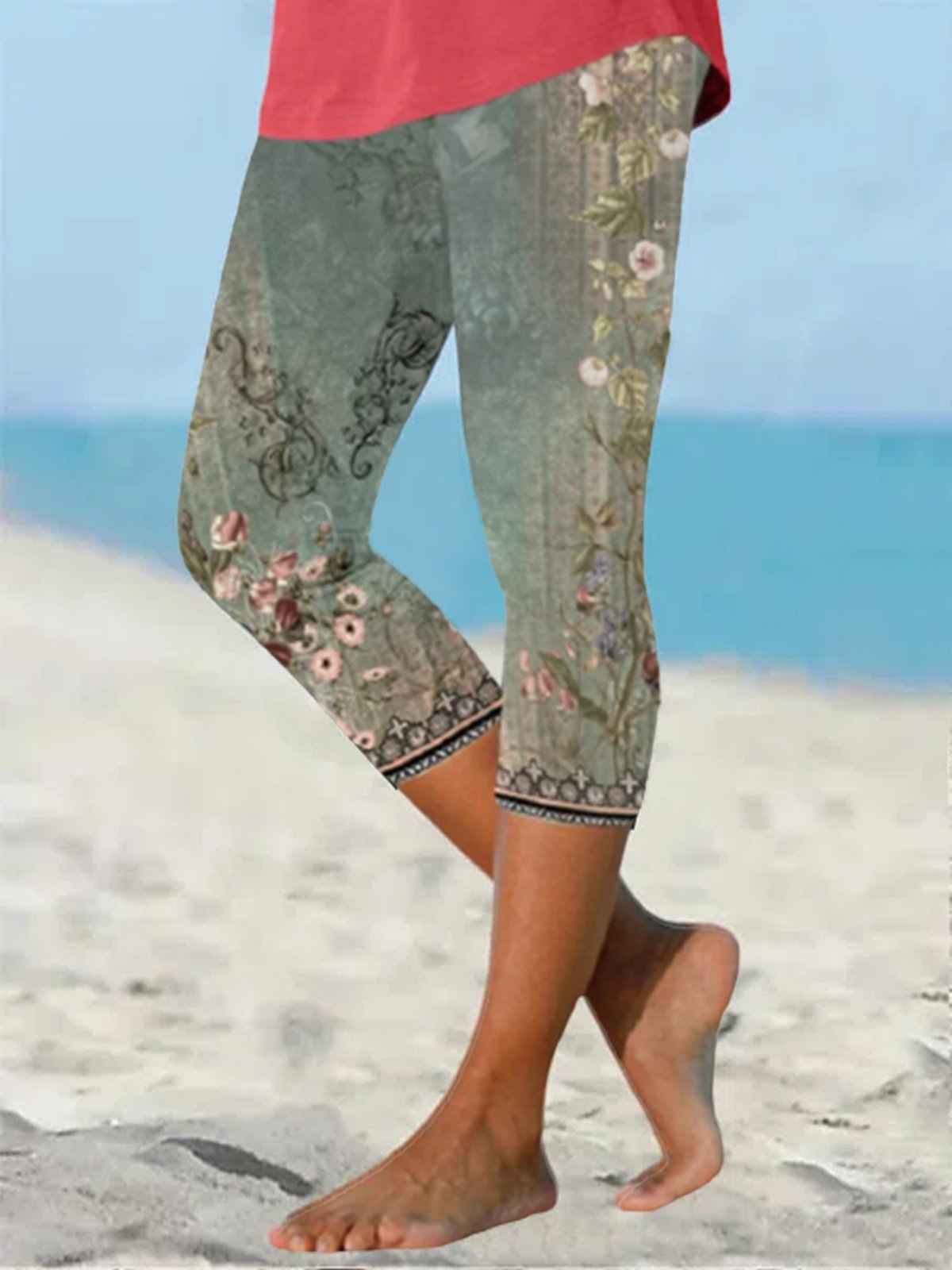 Vacation Ethnic Tight Capris Leggings