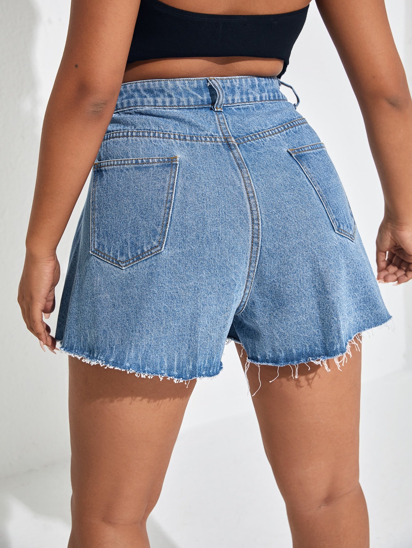 Plus High Waist Raw Hem Wide Leg Denim Shorts Without Belt