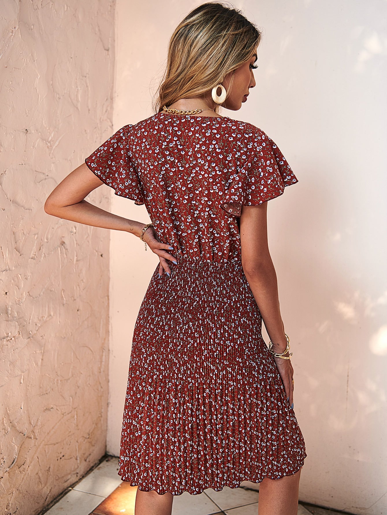 Ditsy Floral Shirred Pleated Hem Dress