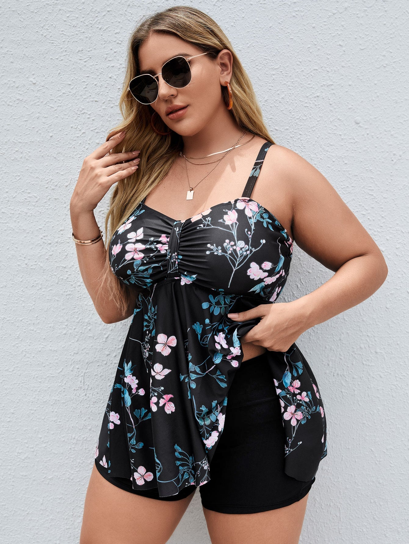 Plus Size Tankinis Wholesalers