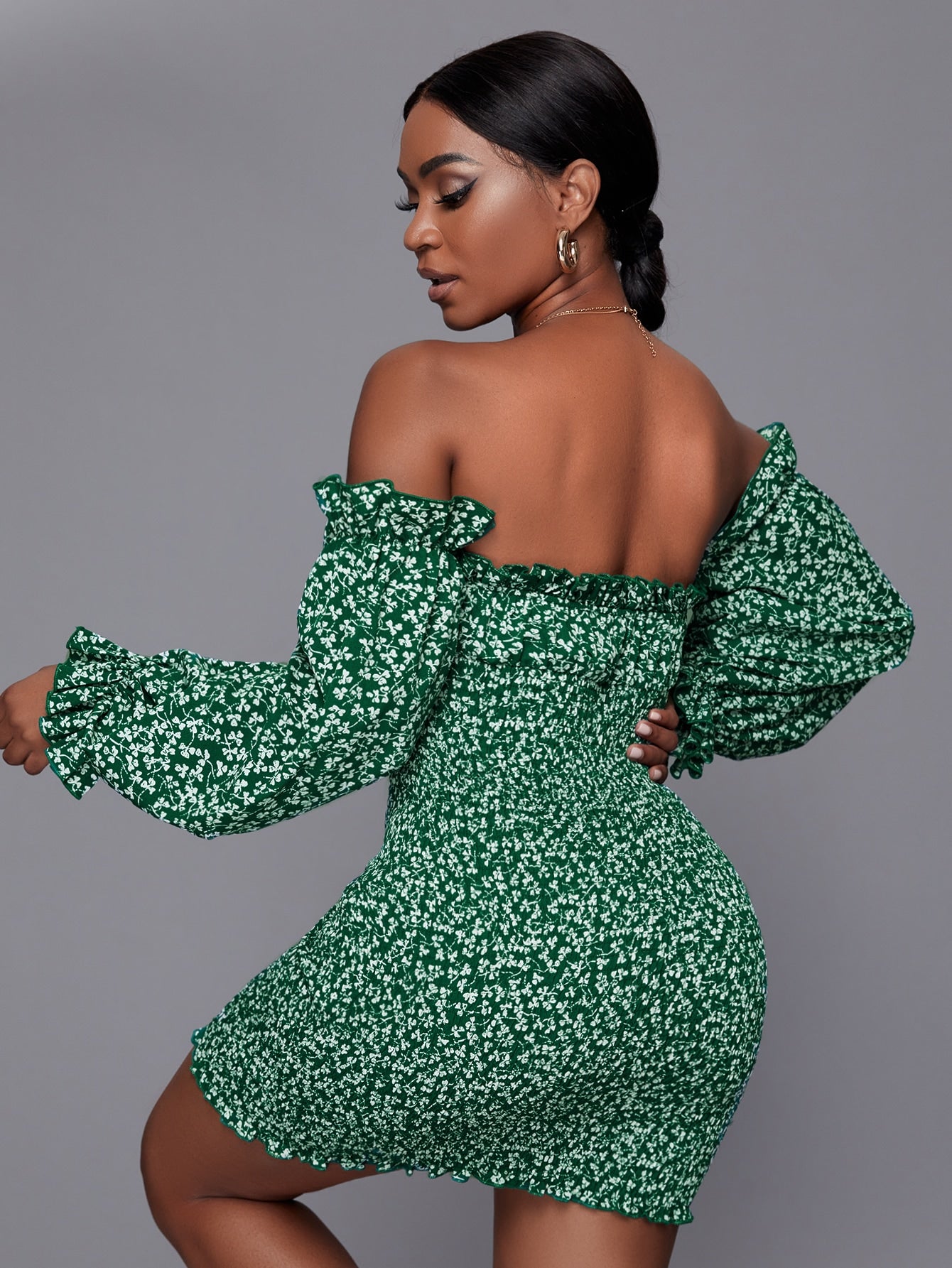 Ditsy Floral Print Knot Front Off Shoulder Bodycon Dress