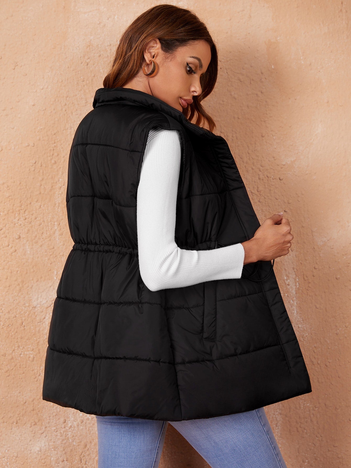 Slant Pocket Quilted Drawstring Waist Zip Front Padded Gilet Jacket