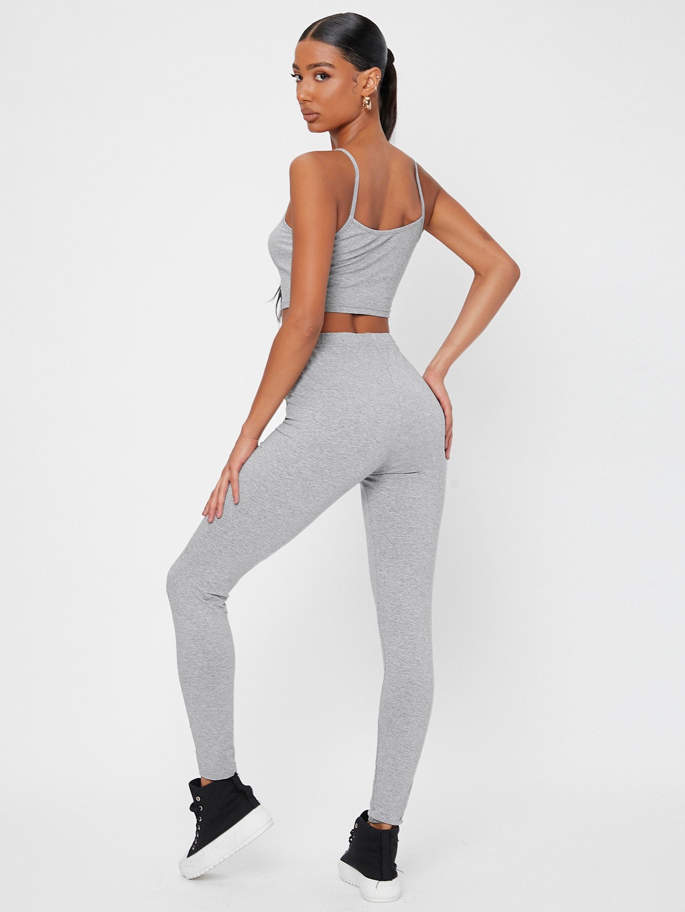 Solid Crop Cami Top & Drawstring Waist Sweatpants Set