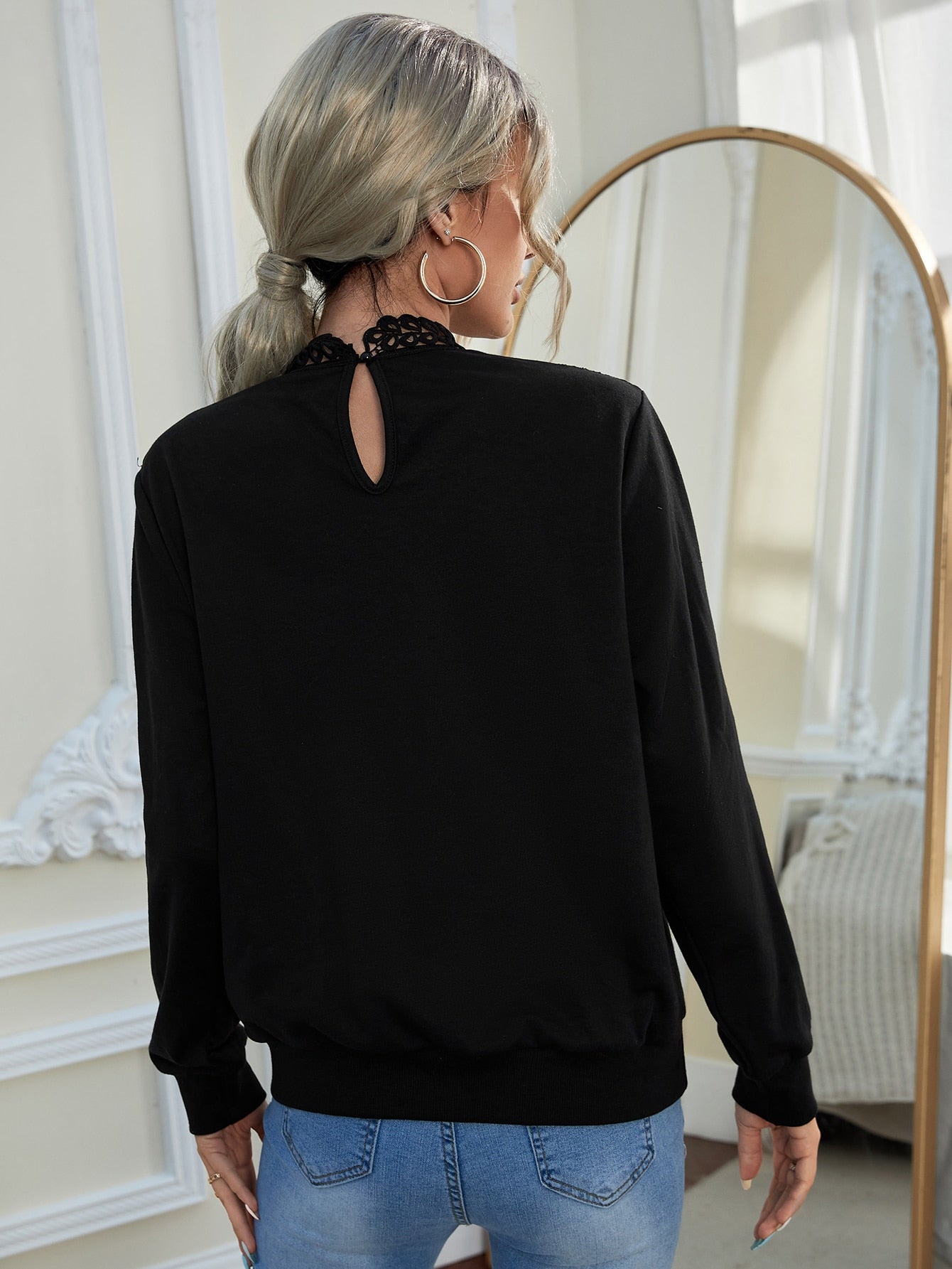 Guipure Lace Insert Keyhole Back Pullover