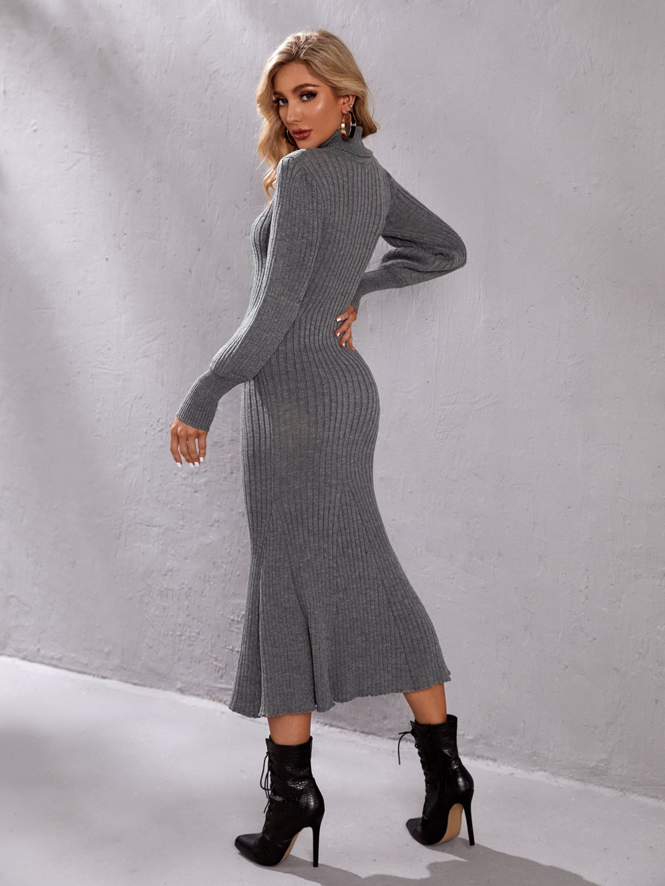 Turtle Neck Mermaid Hem Bodycon Sweater Dress Without Belt