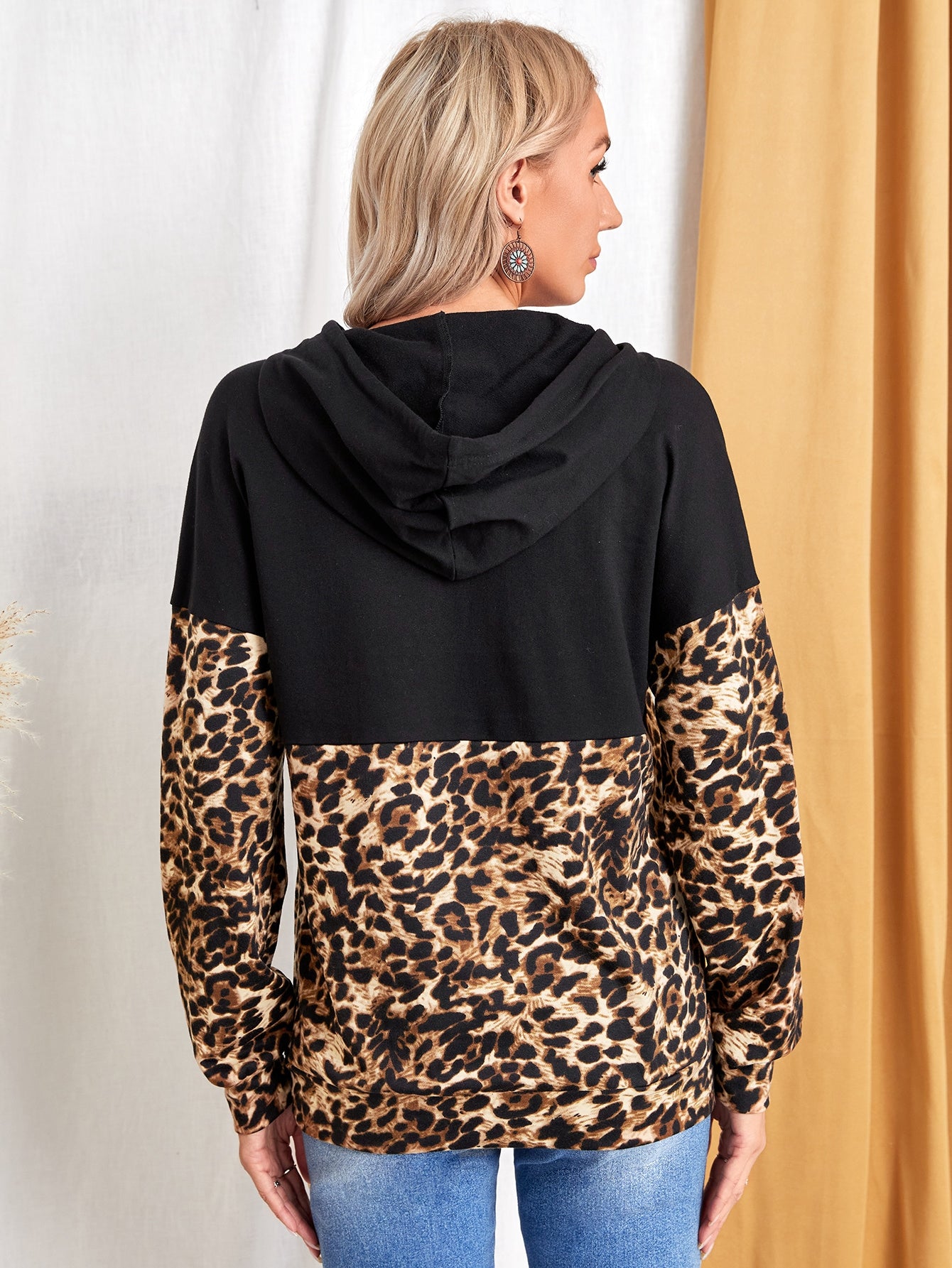 Contrast Leopard Panel Drop Shoulder Drawstring Hoodie