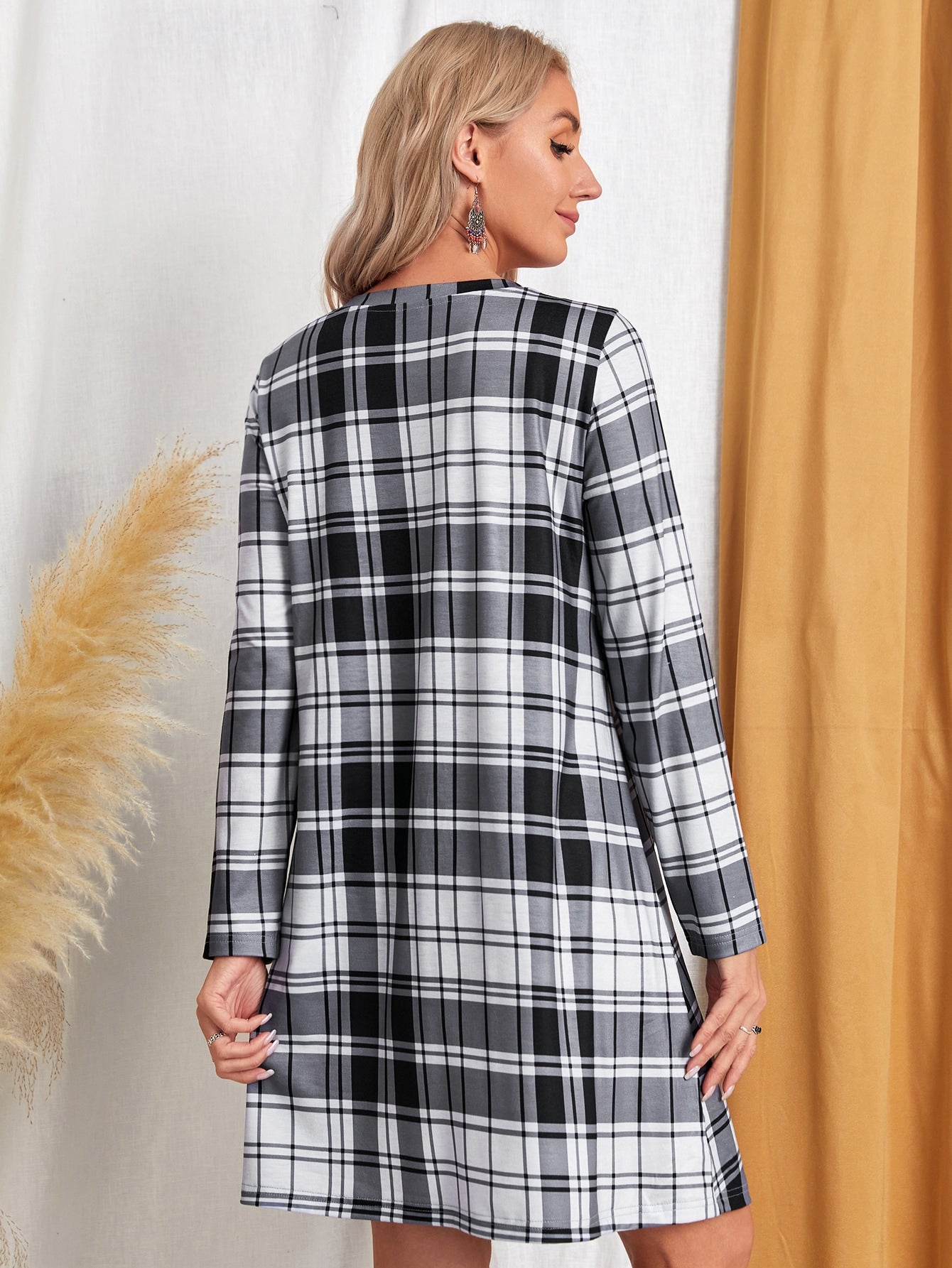 Plaid Dual Pocket Front Dress