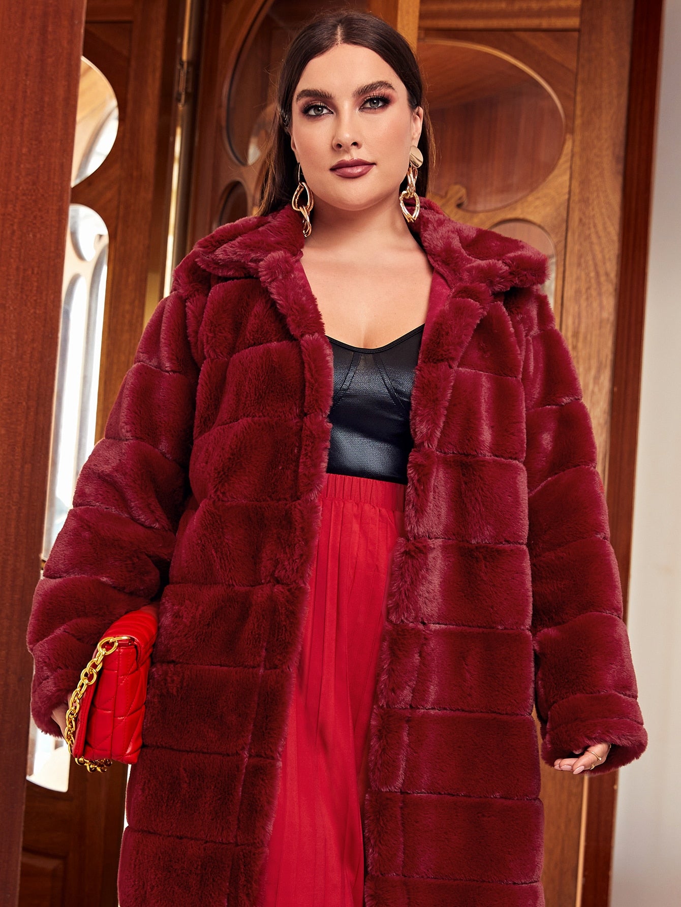 Plus Size Faux Fur Coats Wholesaler
