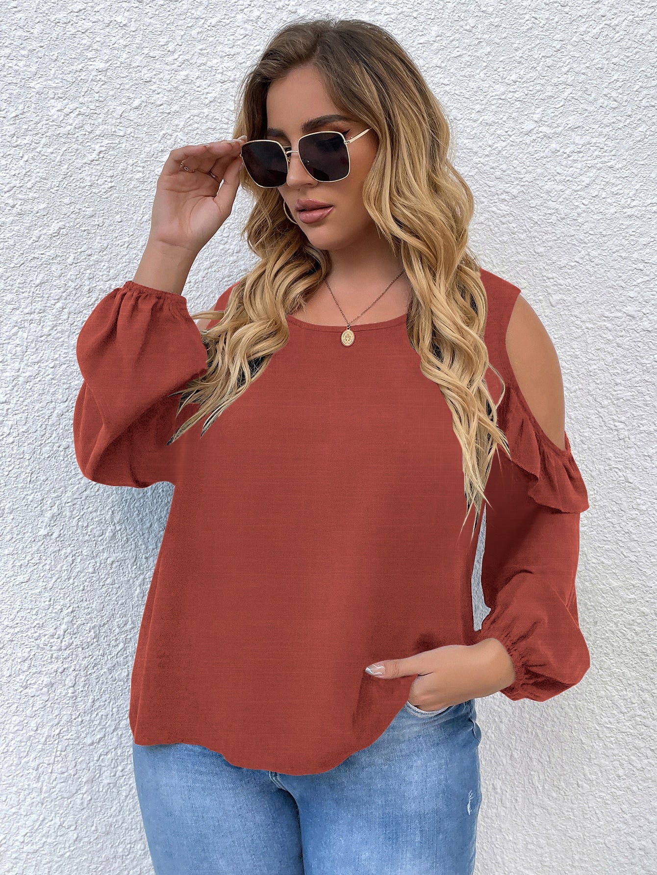 Plus Size Blouses Suppliers