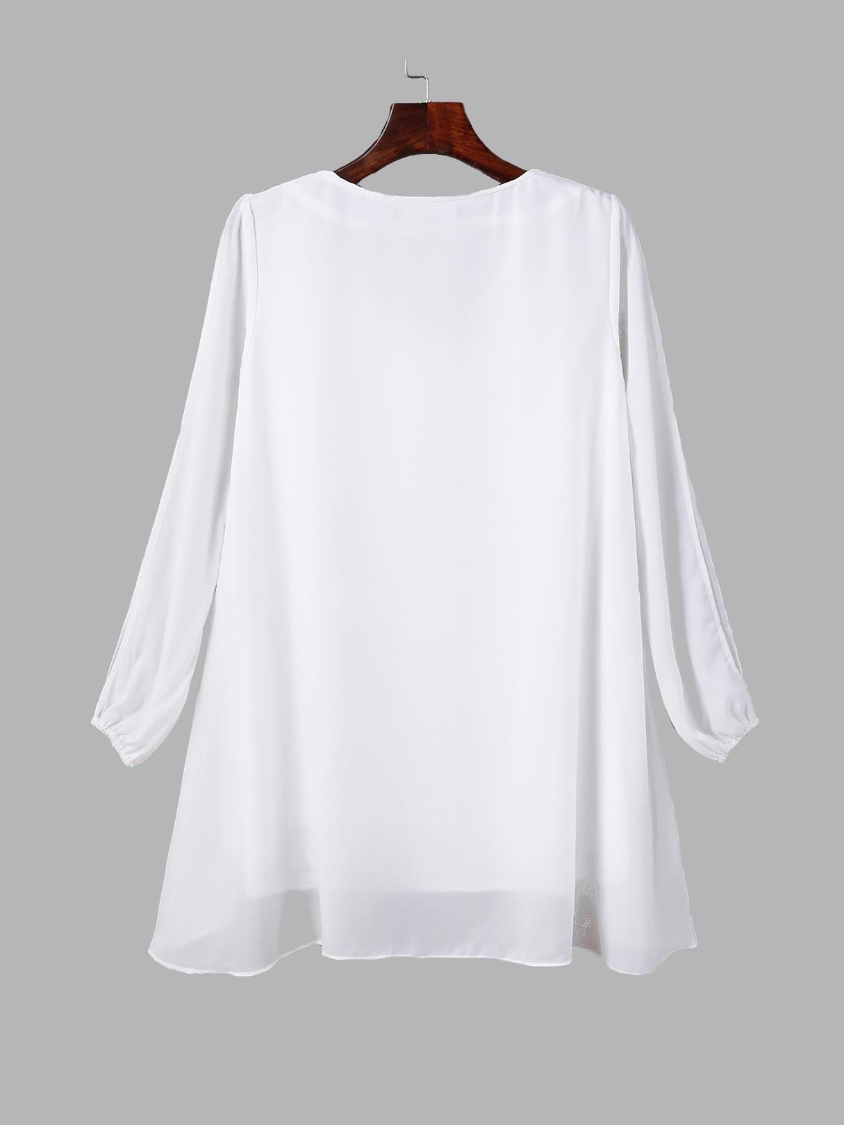 NEW FEELING Womens White V-Neck Dresses