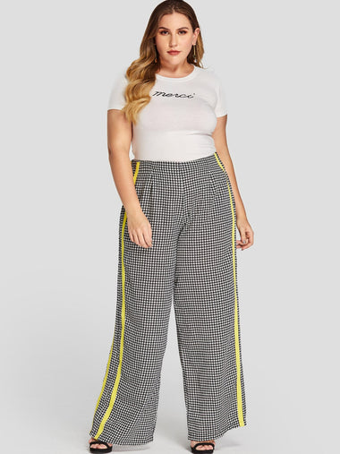 Wholesale Grid High-Waisted Black Plus Size Bottoms