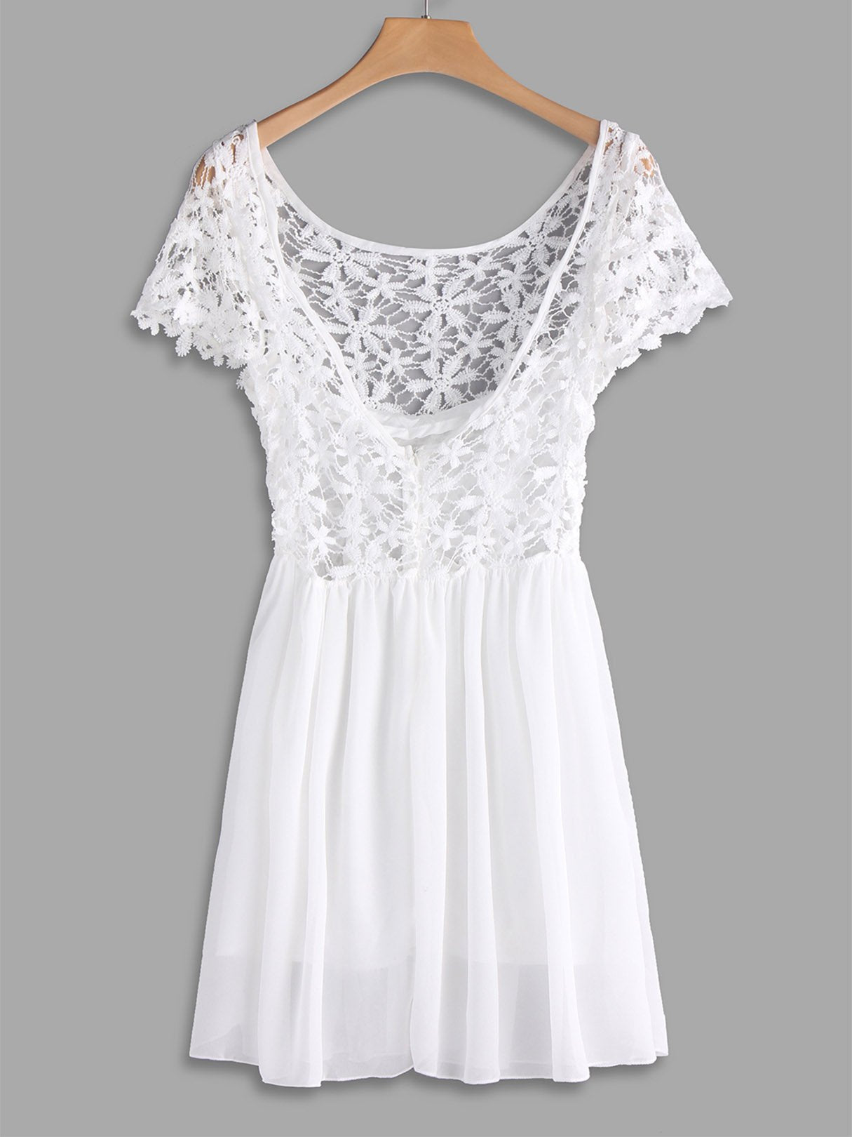 NEW FEELING Womens White Midi Dresses