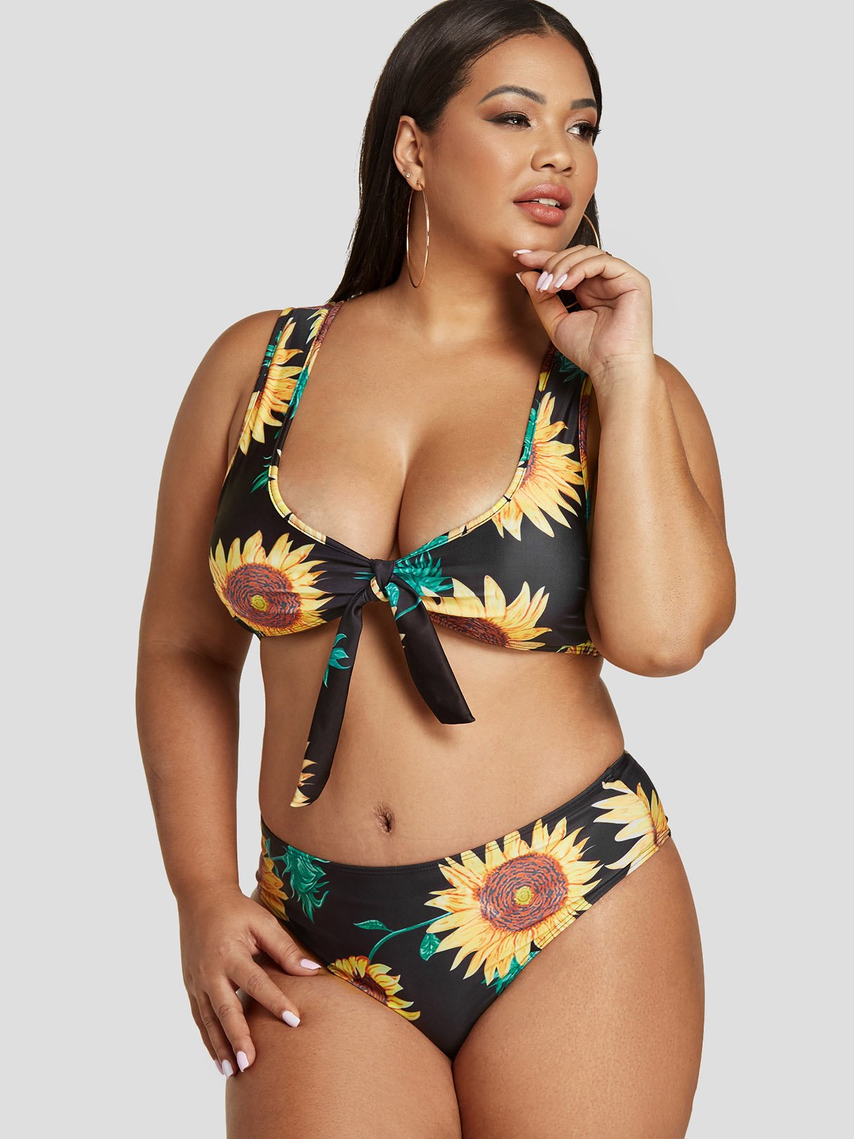 Wholesale Scoop Neck Floral Print Sleeveless Black Plus Size Swimwear